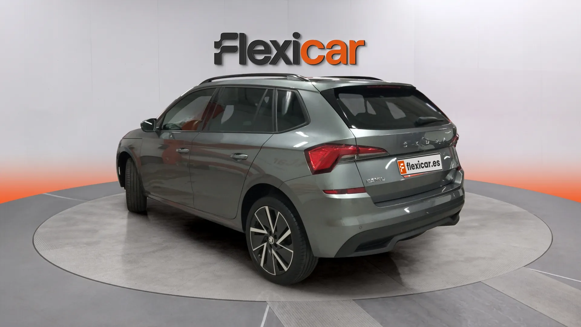 Škoda Kamiq 1.0 TSI DSG Sport - foto 5