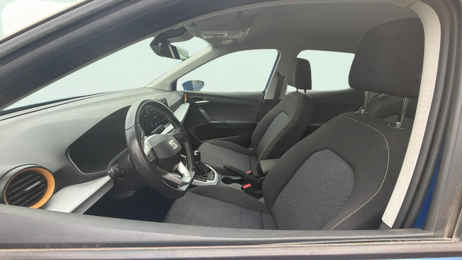 SEAT Arona 1.0 TSI Style XL - foto 9