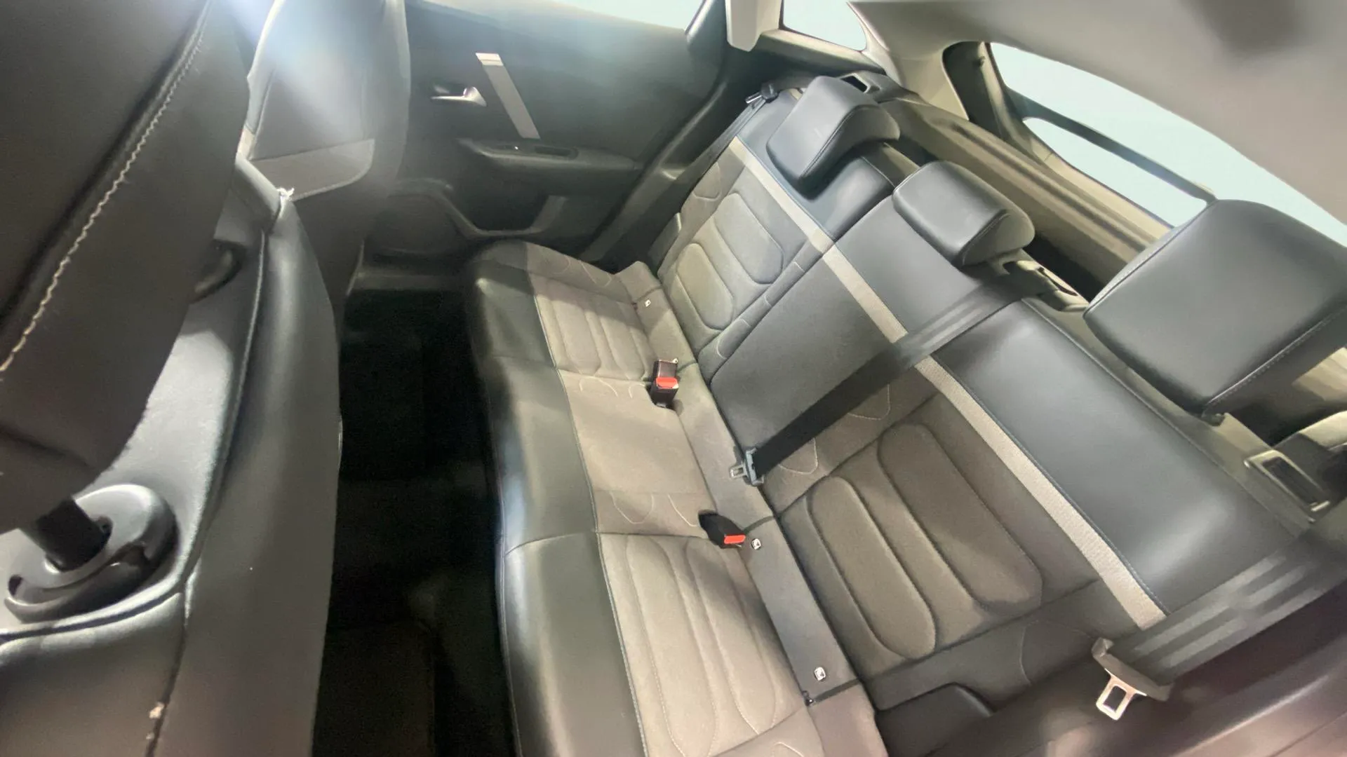 Citroën C4 PureTech 130 Feel Pack - foto 16