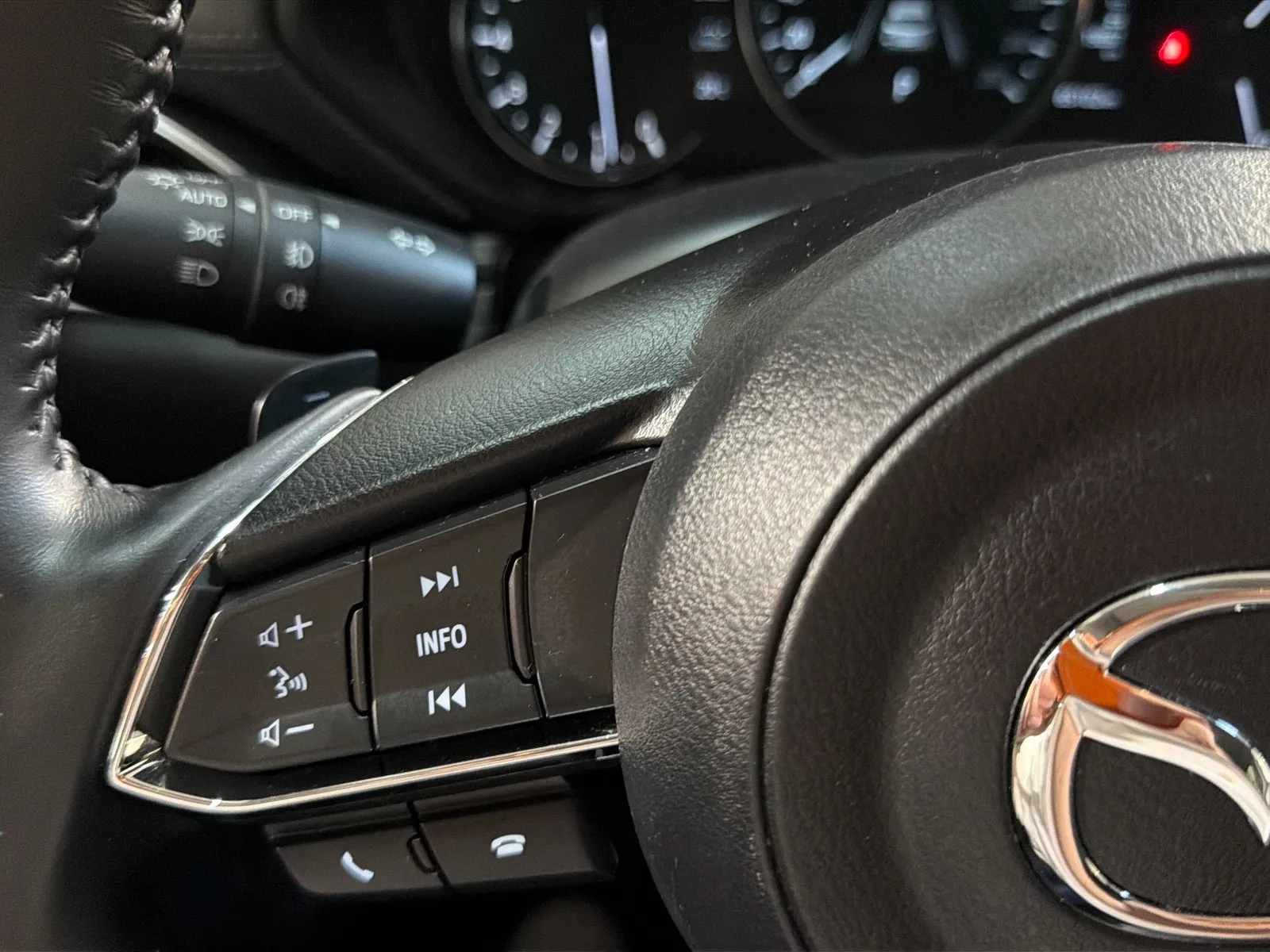 Mazda CX-5 2.0 G 2WD Evolution - foto 8