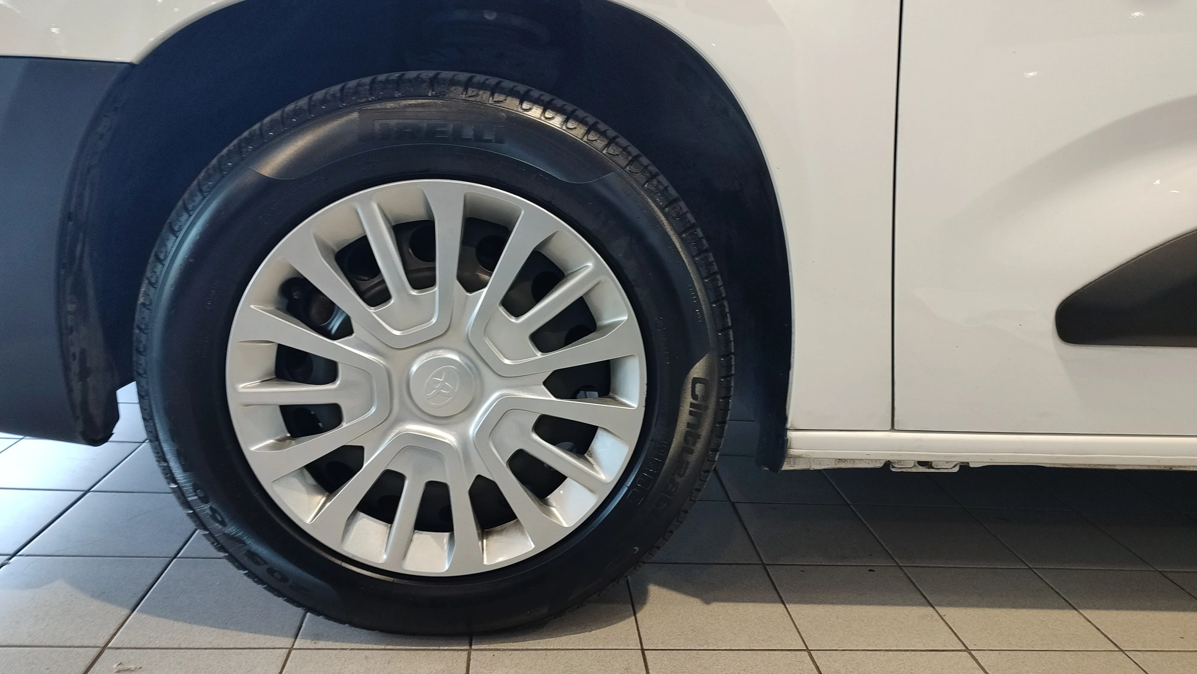 Toyota Proace City 1.5D GX L1 - foto 8