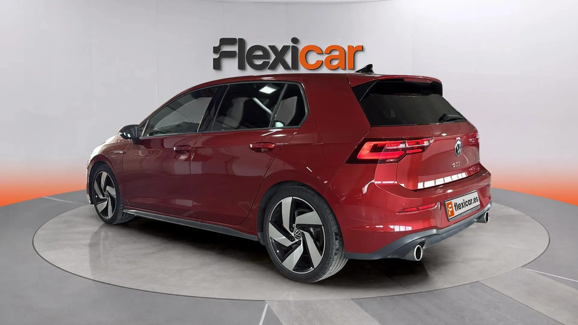 Volkswagen Golf GTI 2.0 TSI DSG - foto 5