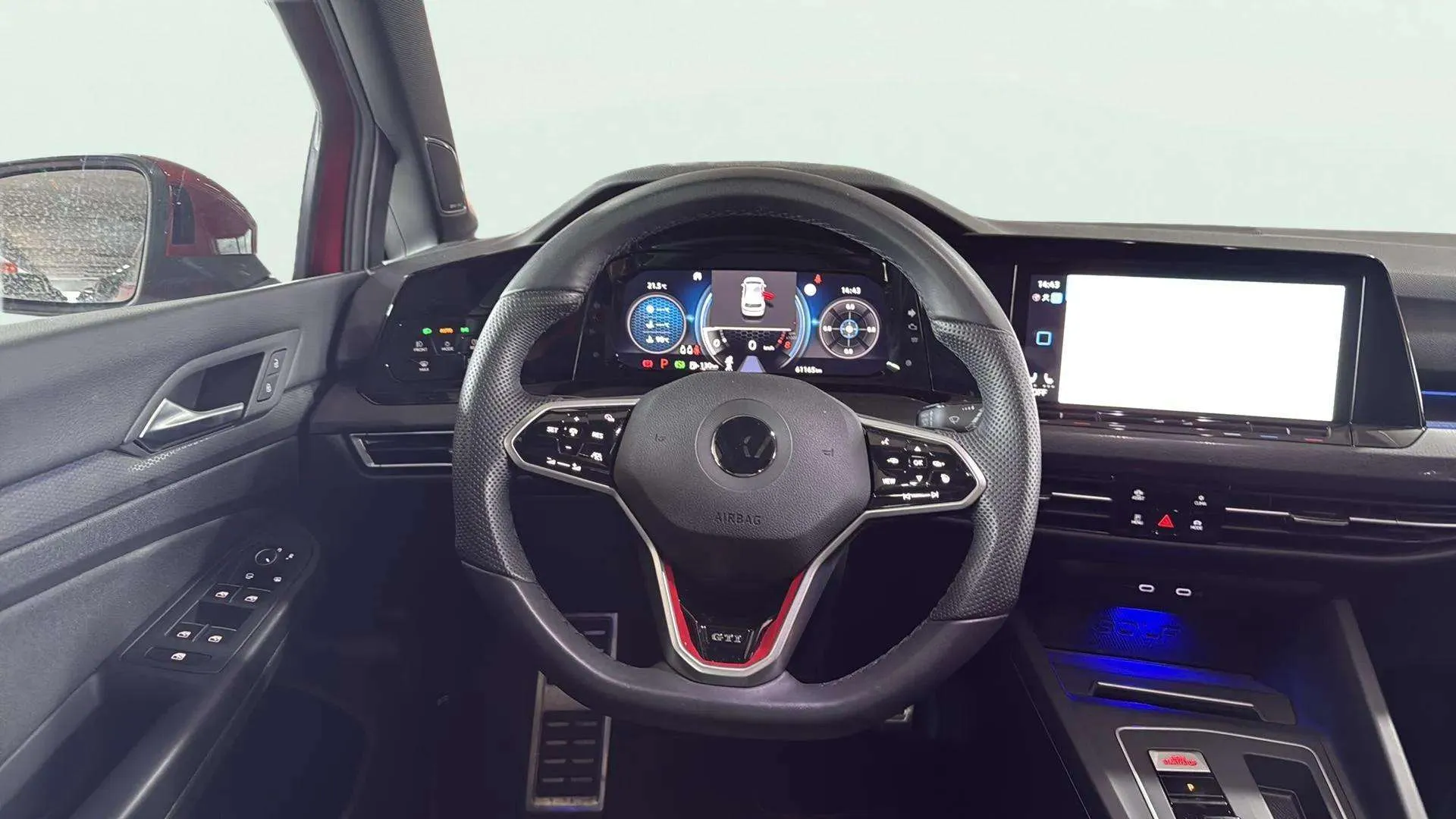 Volkswagen Golf GTI 2.0 TSI DSG - foto 13