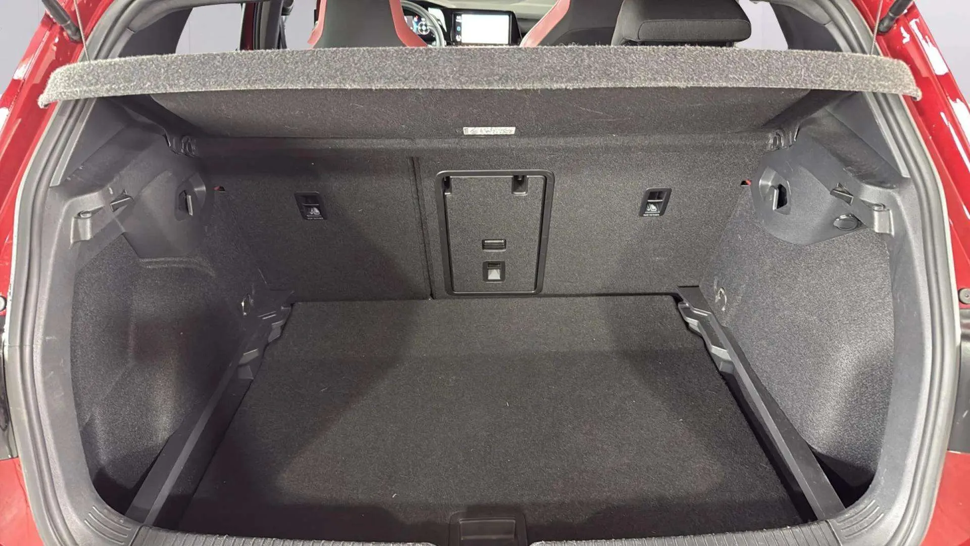 Volkswagen Golf GTI 2.0 TSI DSG - foto 9