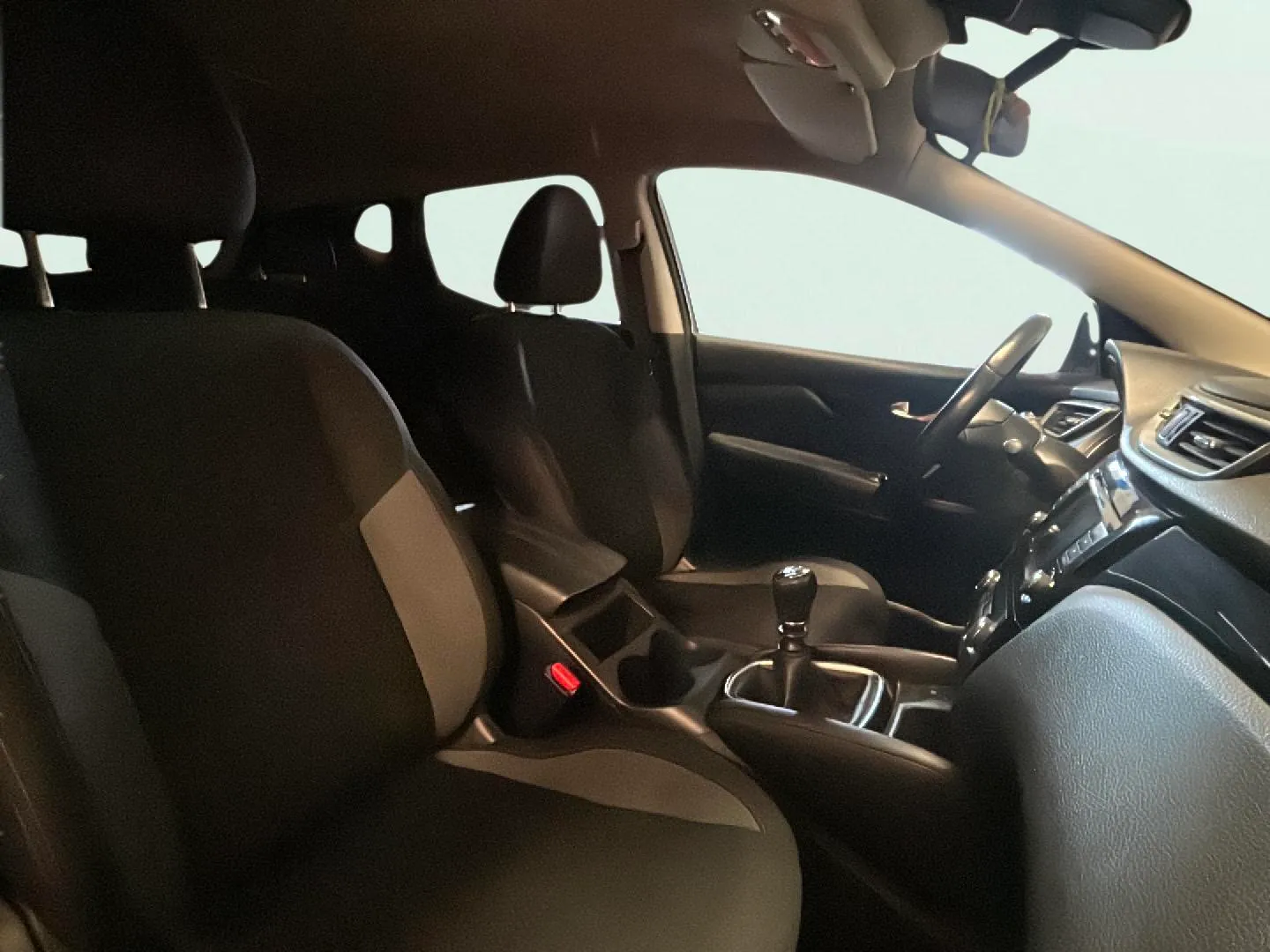 Nissan Qashqai DIG-T E6D Acenta - foto 25