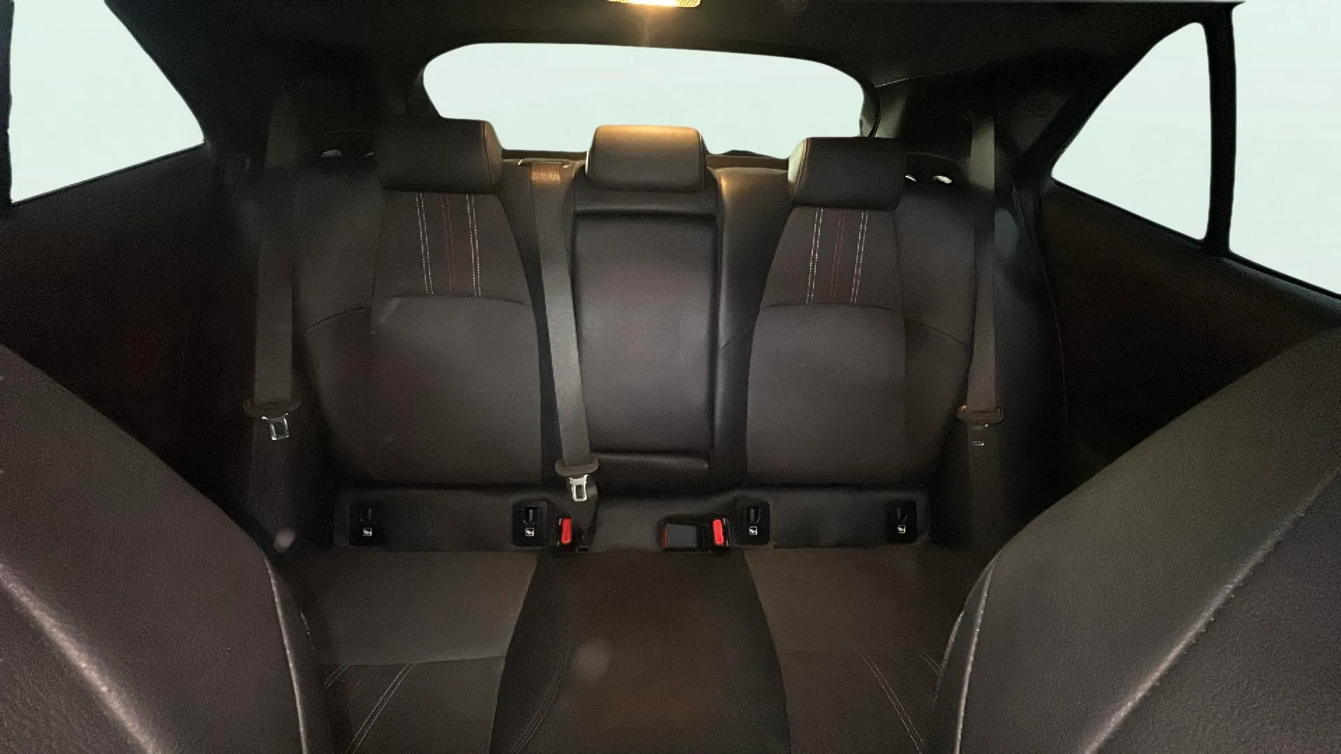 Toyota Corolla 140H GR-Sport - foto 18
