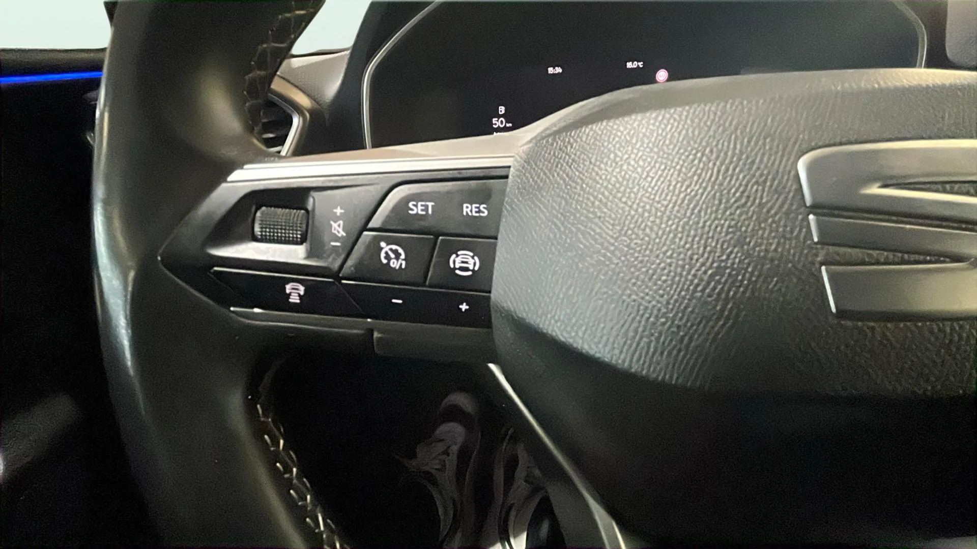 SEAT León 1.5 TSI Xcellence - foto 15