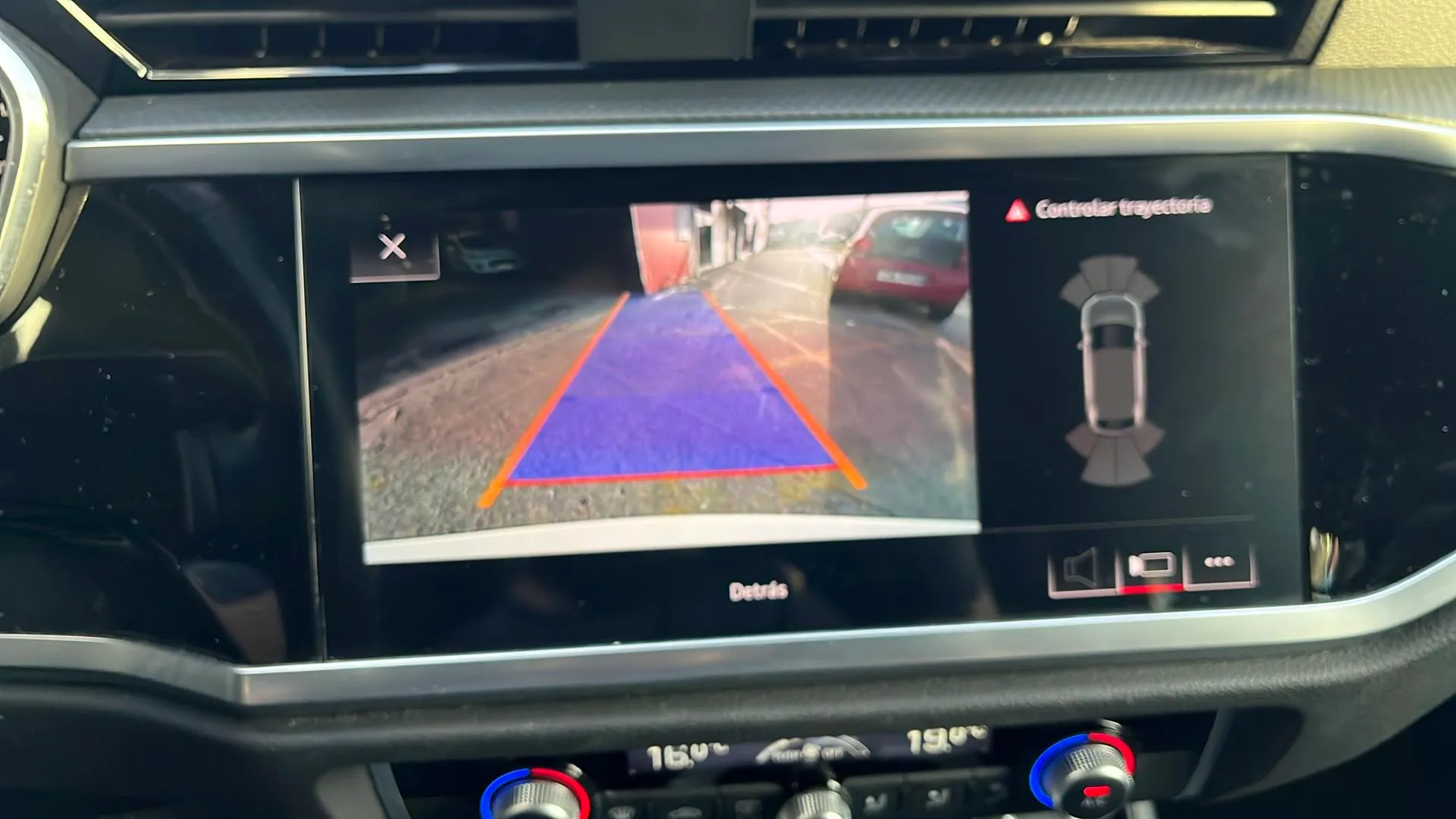 Audi Q3 35 TDI S tronic - foto 12