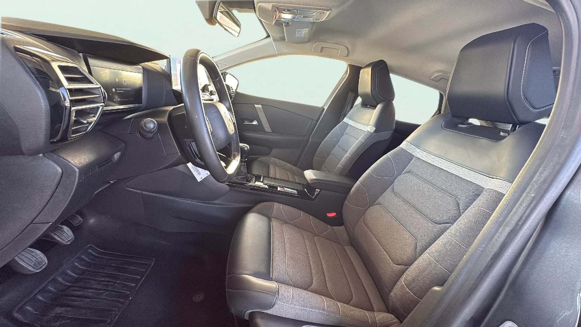 Citroën C4 PureTech 130 Feel Pack - foto 26