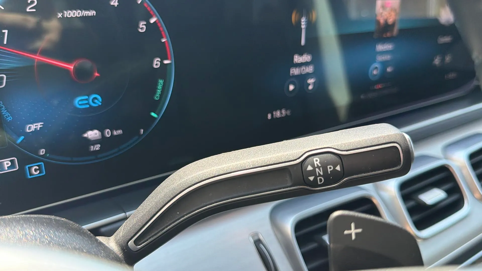 Mercedes-Benz GLE 350 de 4MATIC (Híbrido Enchufable) - foto 18