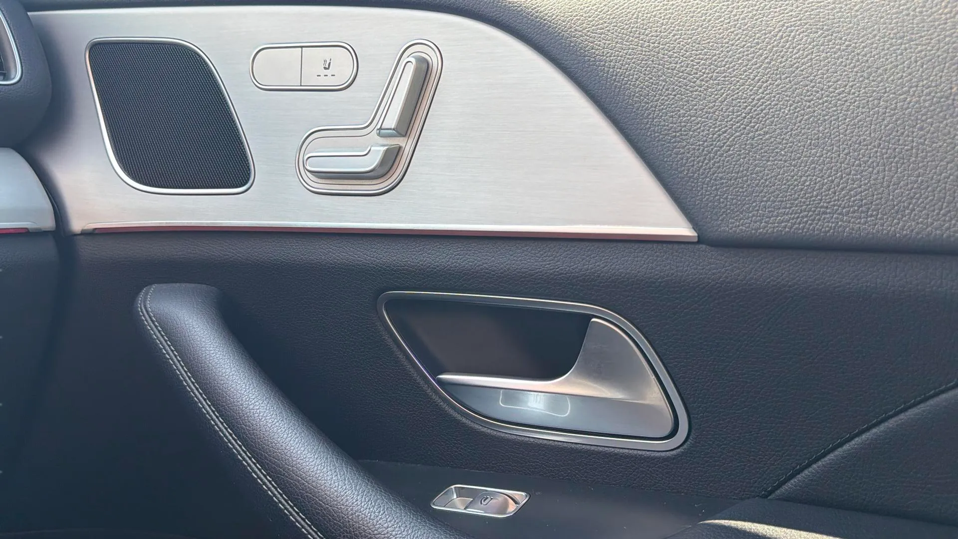 Mercedes-Benz GLE 350 de 4MATIC (Híbrido Enchufable) - foto 20