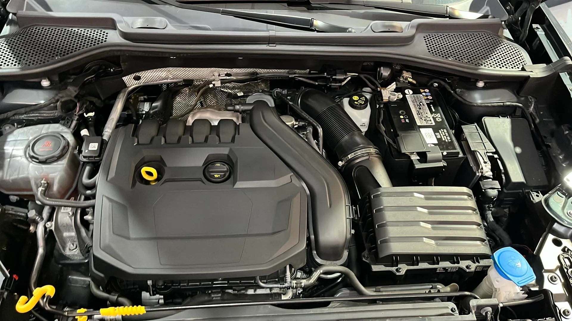 Cupra Formentor 1.5 TSI DSG - foto 21
