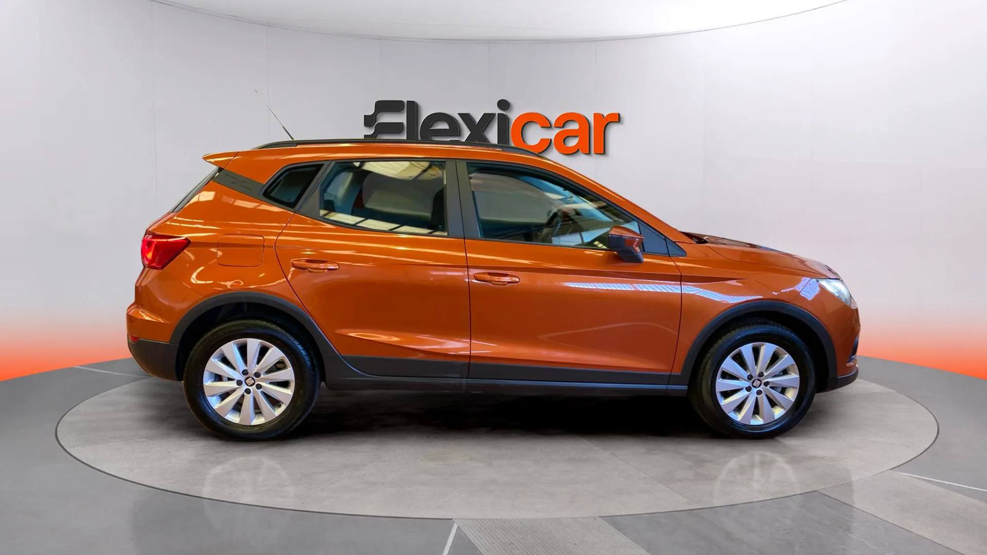 SEAT Arona 1.0 TSI Style Ecomotive - foto 8