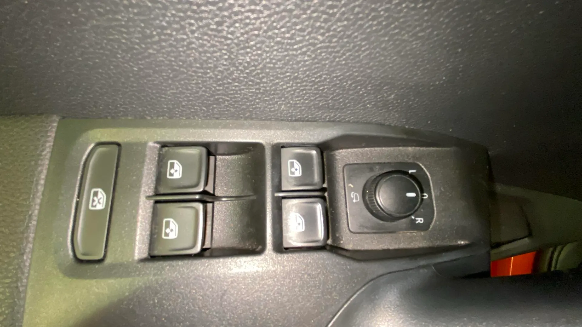 SEAT Arona 1.0 TSI Style Ecomotive - foto 30