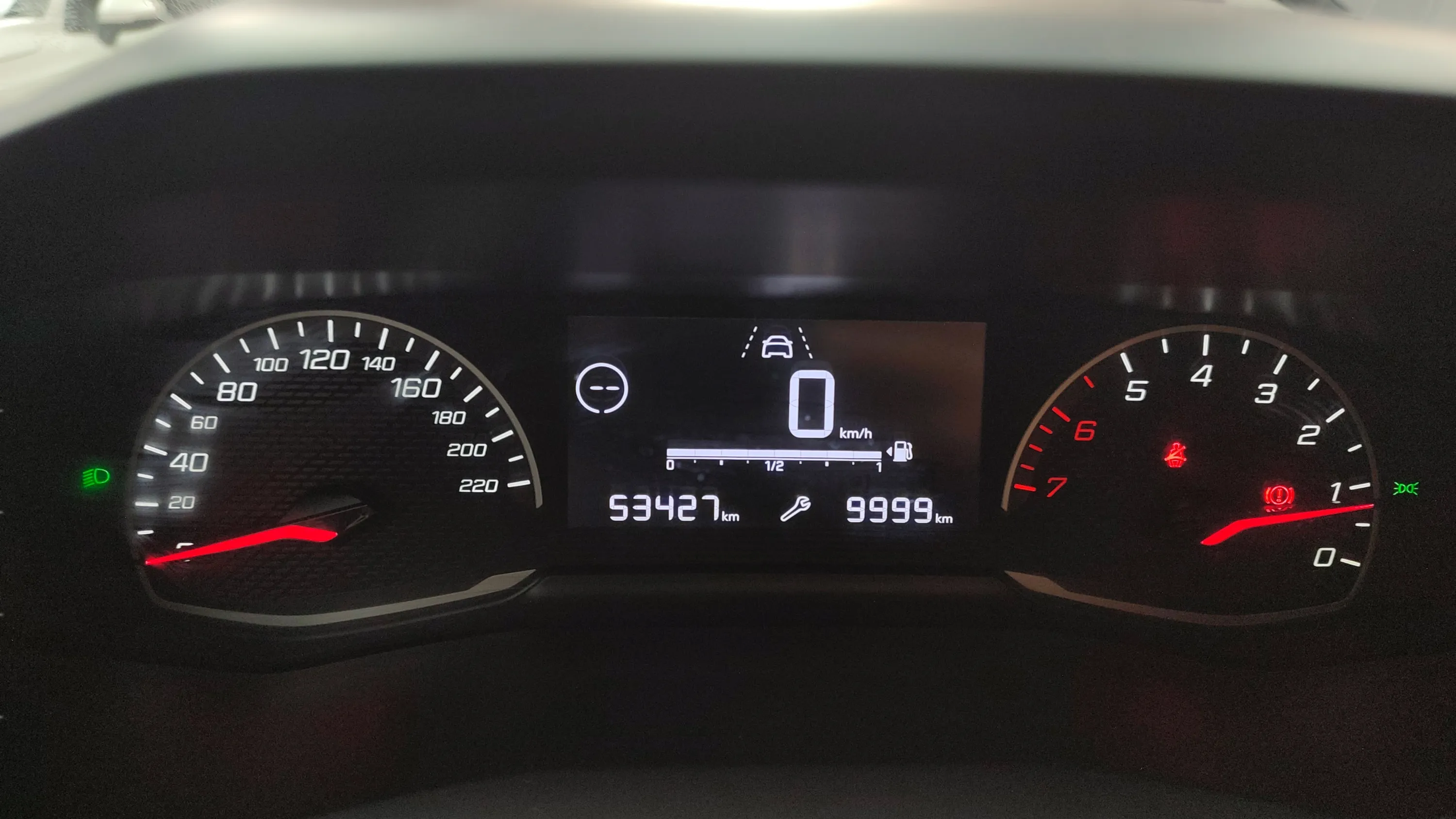 Peugeot 208 BlueHDi Active - foto 12
