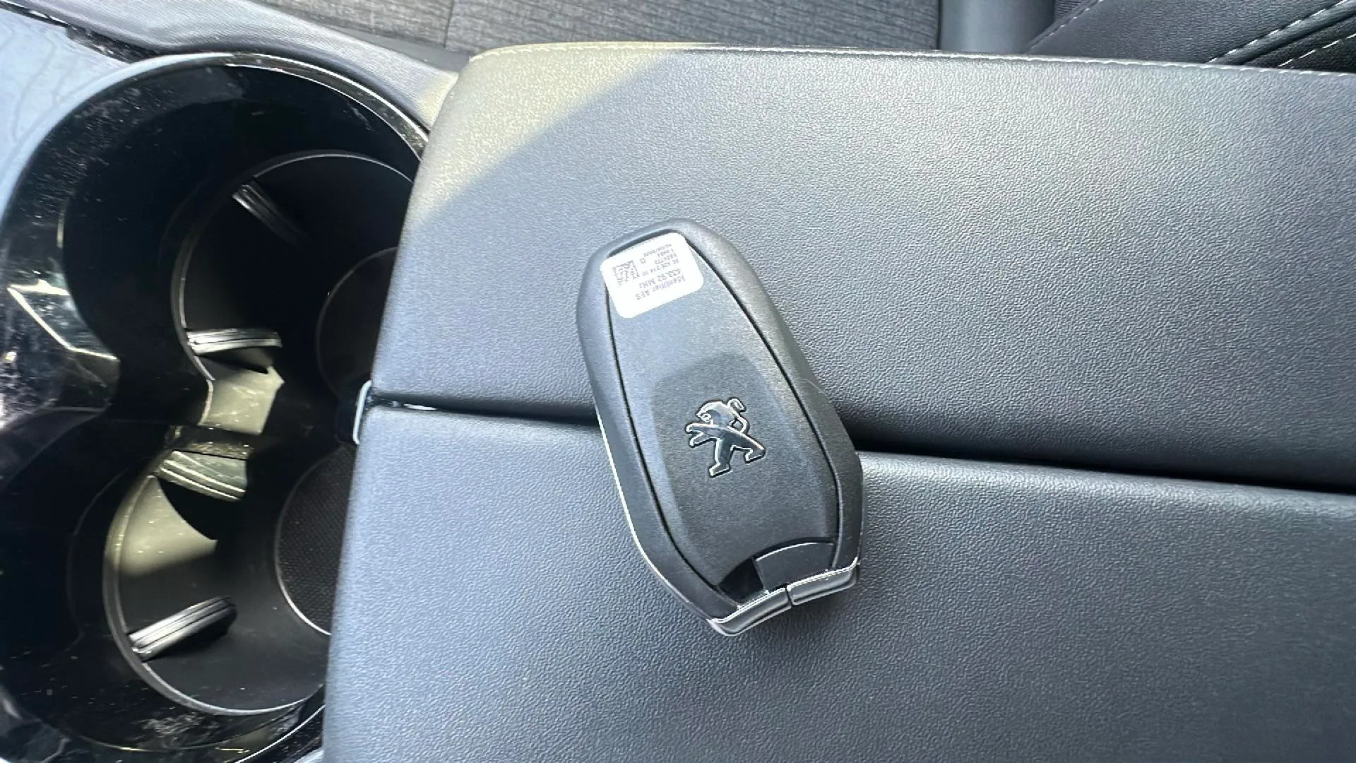 Peugeot 508 Allure Pack BlueHDi 130 EAT8 - foto 24