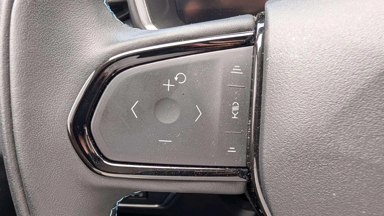 Lynk & Co 01 1.5 PHEV - foto 13