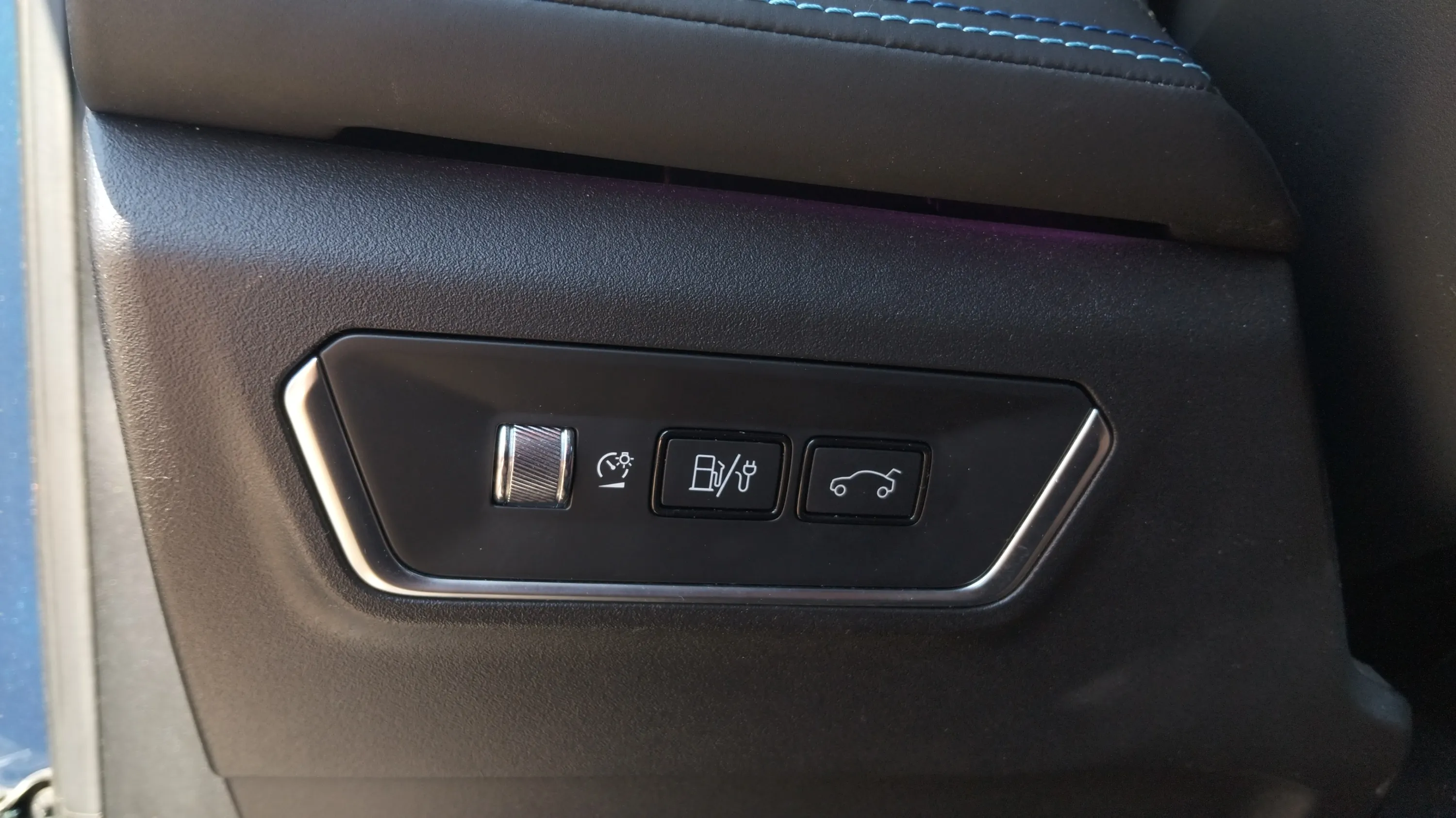 Lynk & Co 01 1.5 PHEV - foto 29