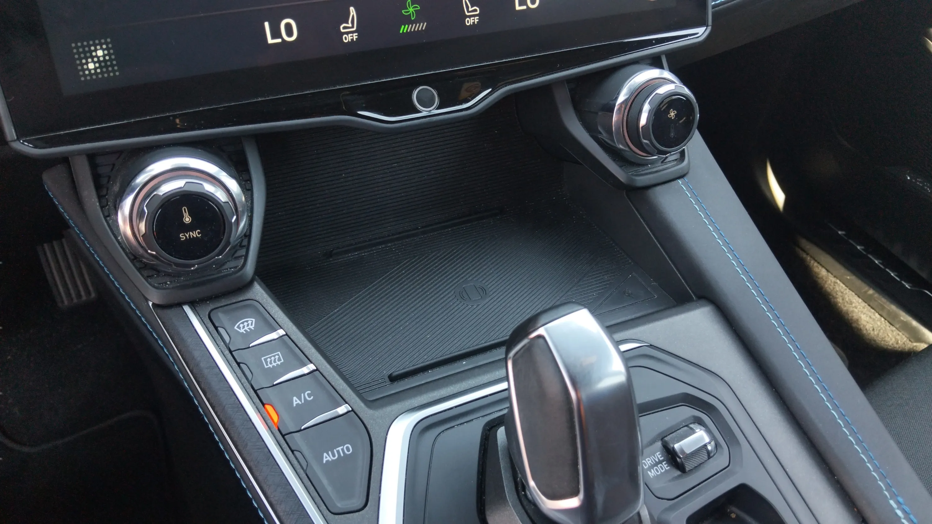 Lynk & Co 01 1.5 PHEV - foto 20