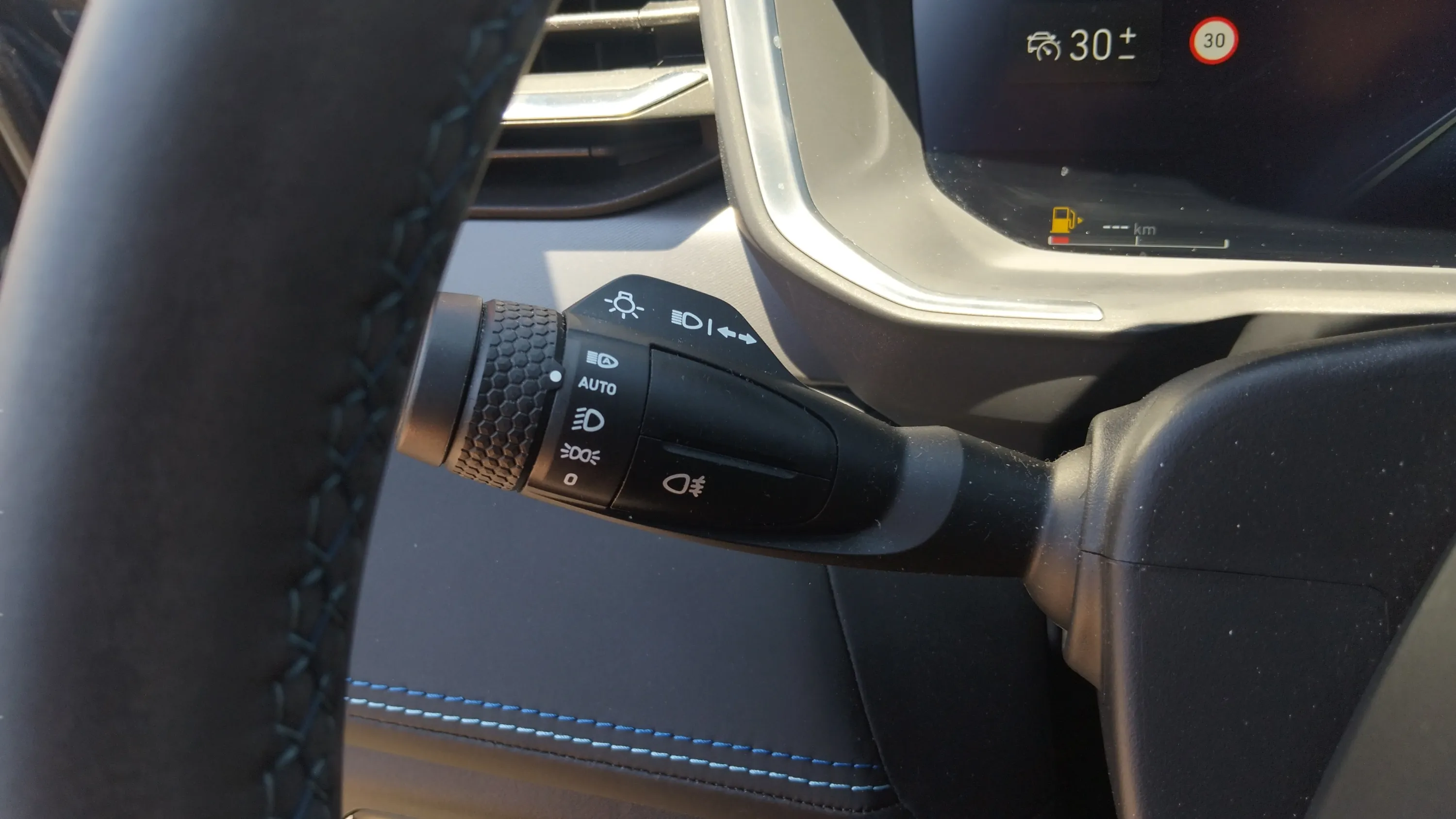 Lynk & Co 01 1.5 PHEV - foto 17