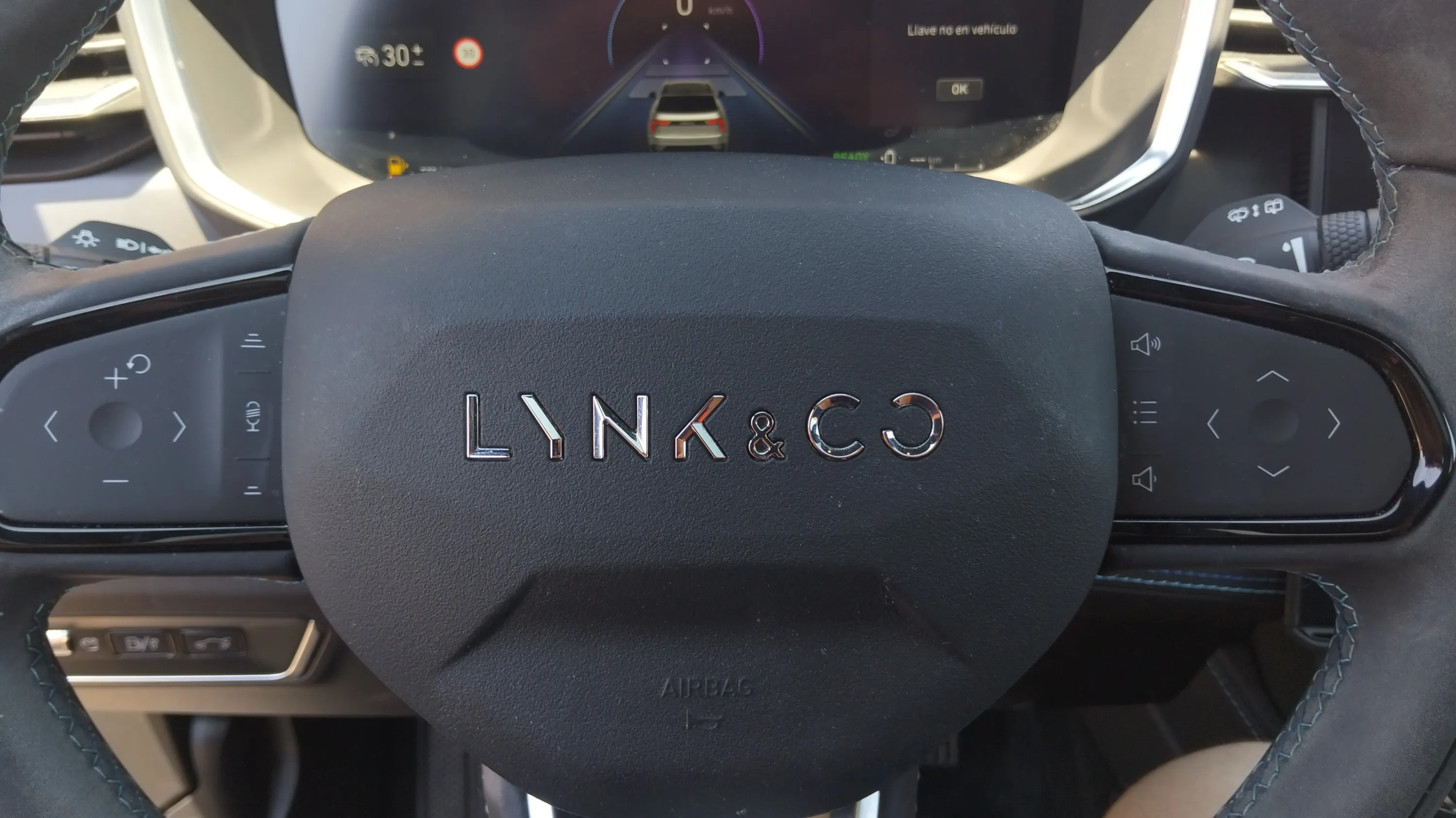 Lynk & Co 01 1.5 PHEV - foto 19