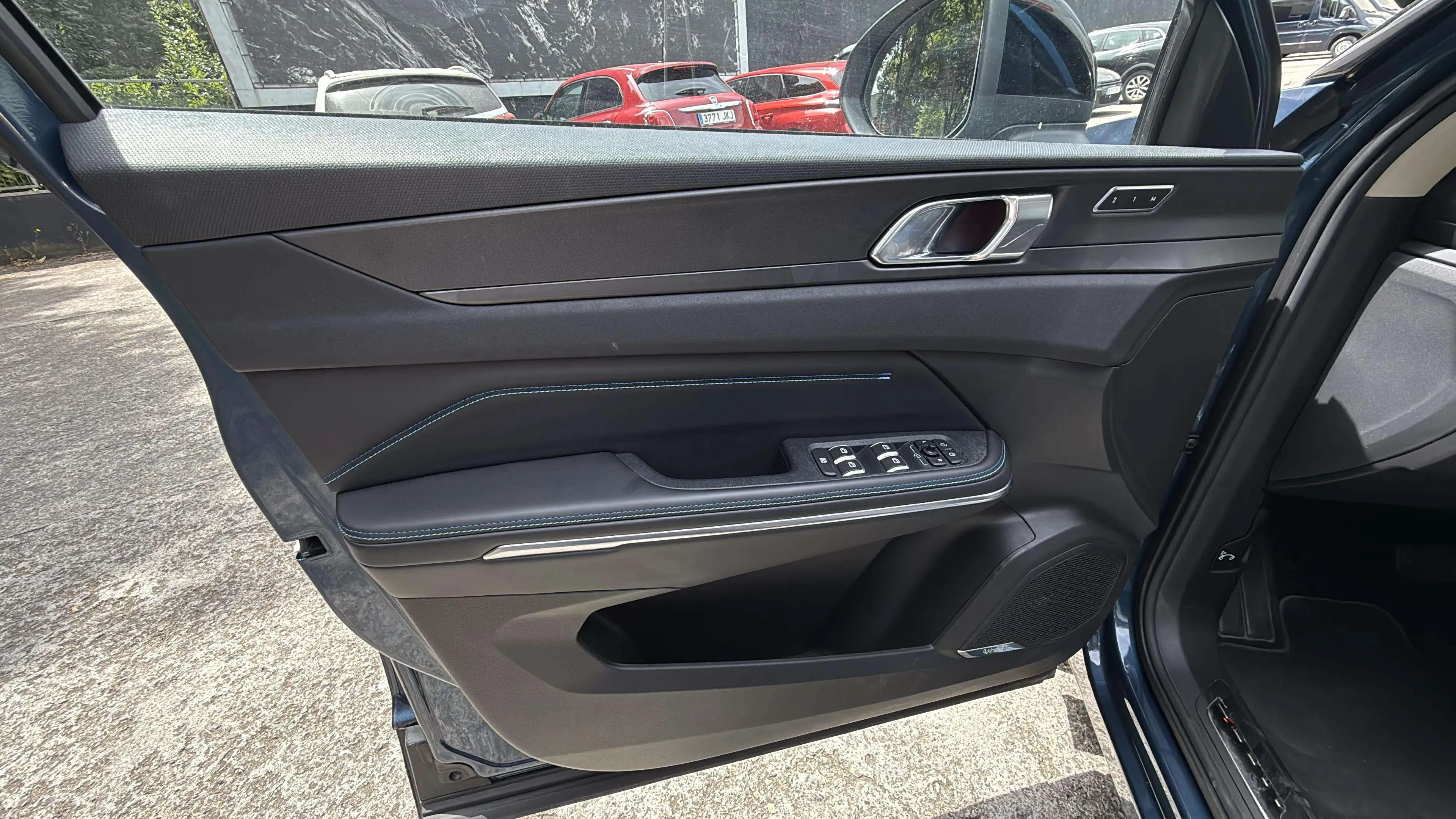 Lynk & Co 01 1.5 PHEV - foto 16
