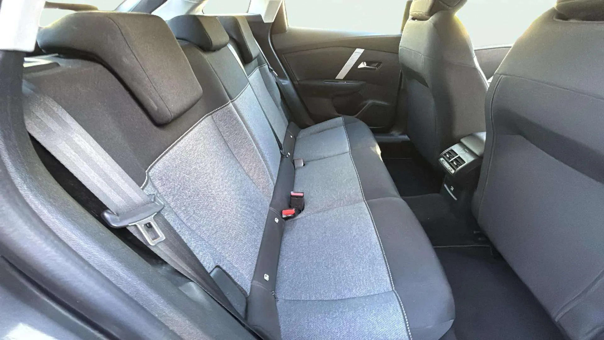 Citroën C4 PureTech 130 You - foto 17