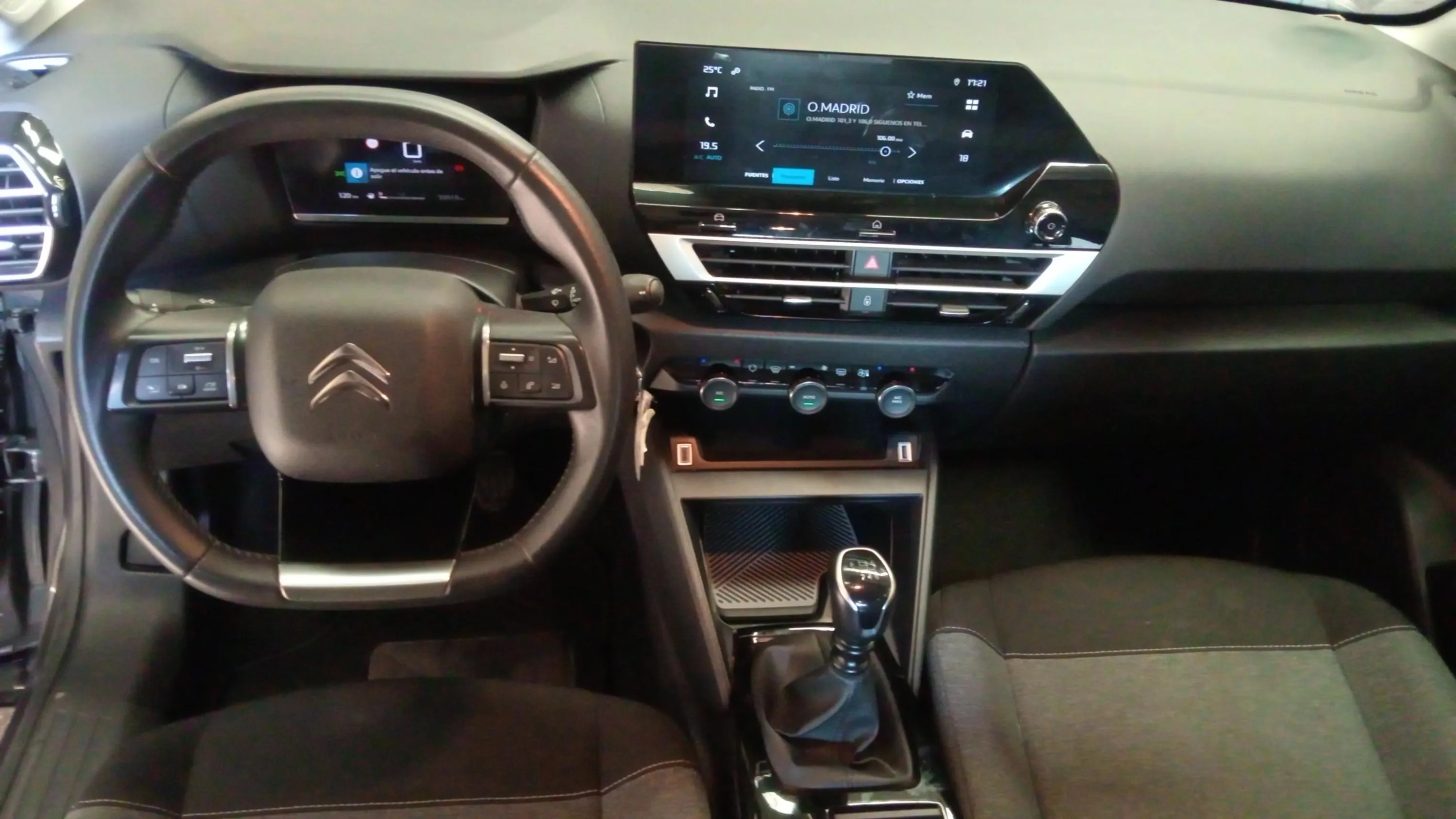 Citroën C4 PureTech 130 You - foto 13
