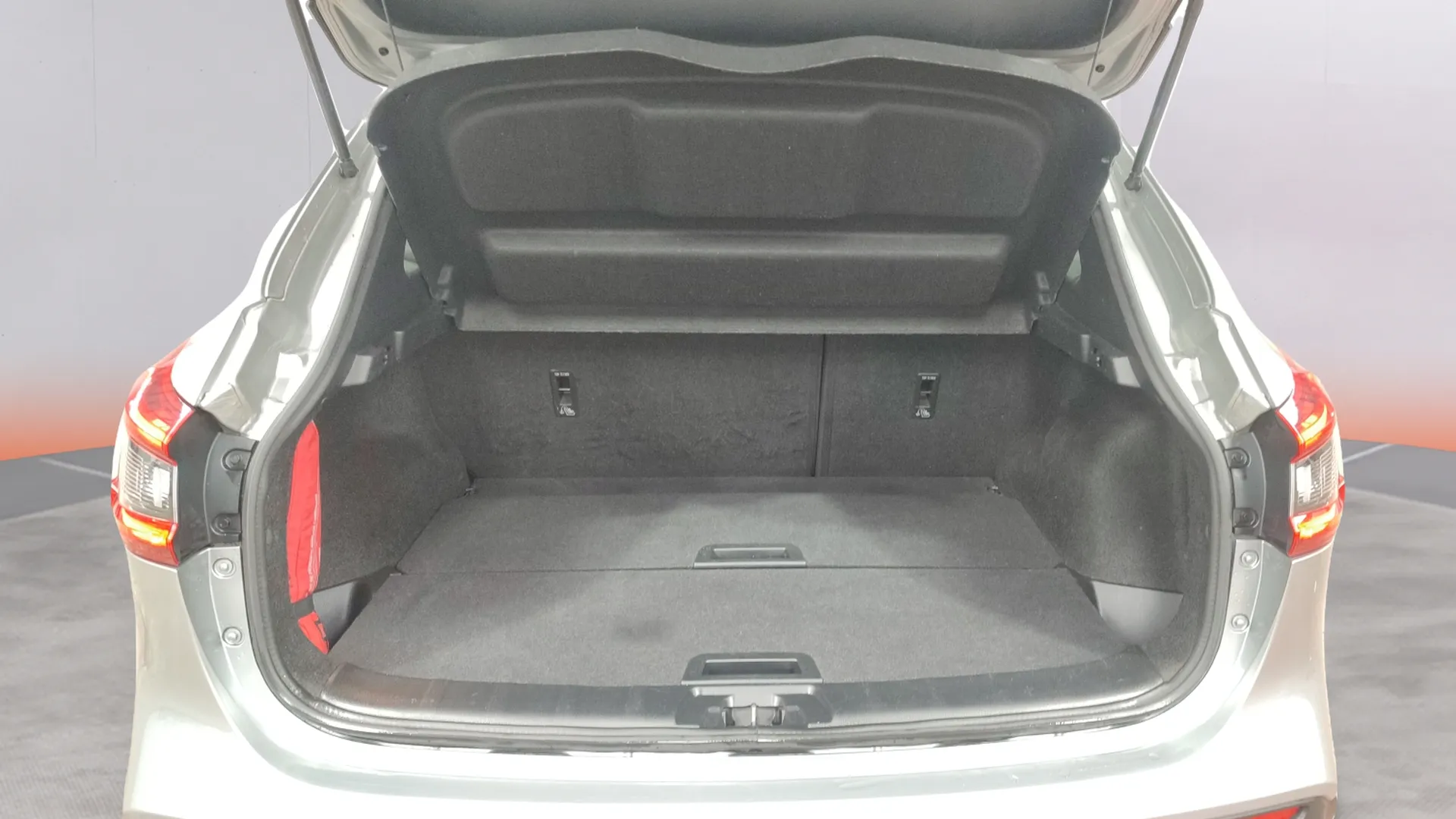 Nissan Qashqai DIG-T Unique Edition - foto 31