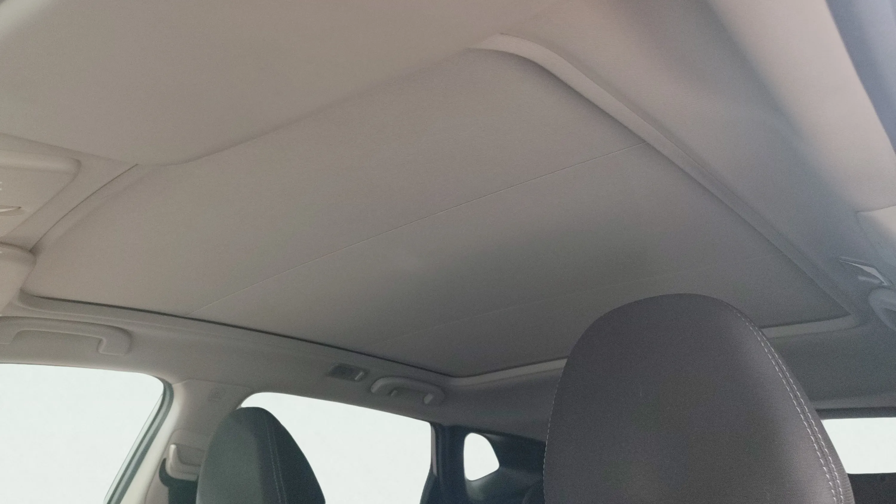 Nissan Qashqai DIG-T Unique Edition - foto 19