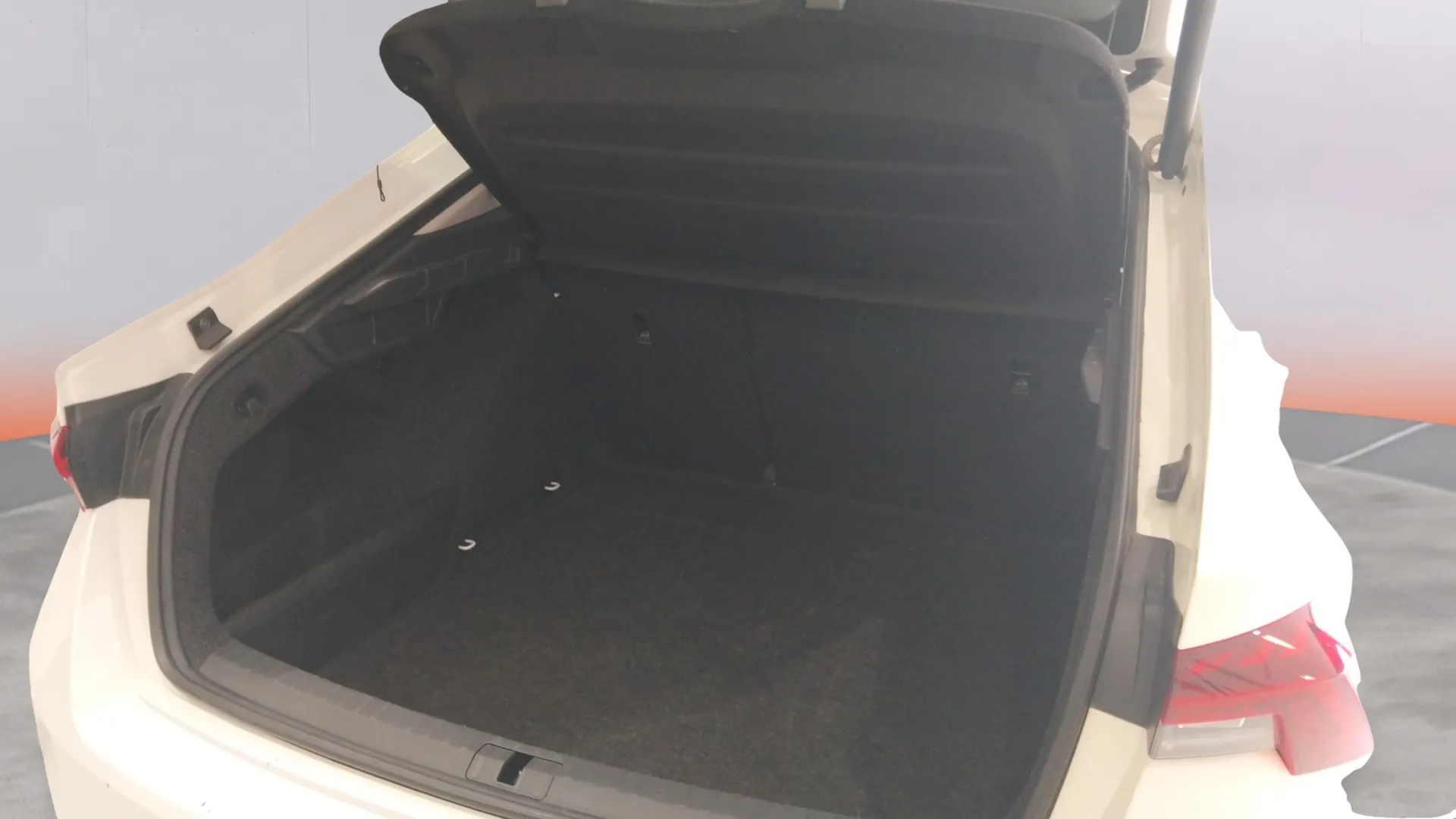 Škoda Octavia 2.0 TDI Ambition - foto 9