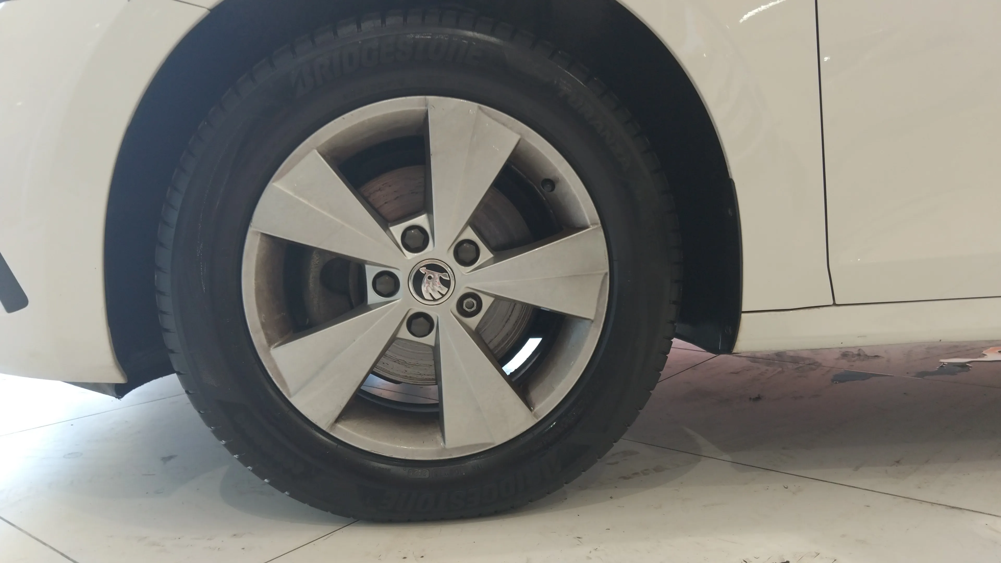 Škoda Octavia 2.0 TDI Ambition - foto 19