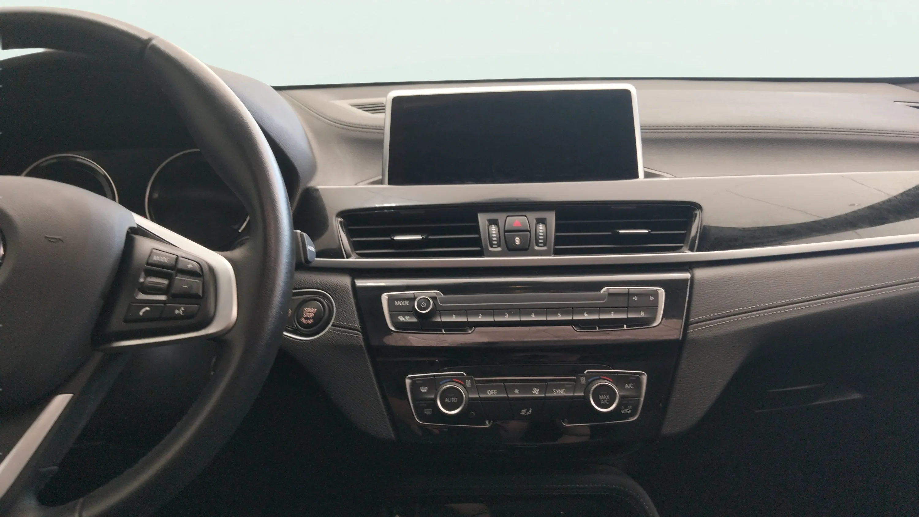 BMW X2 sDrive18i - foto 12