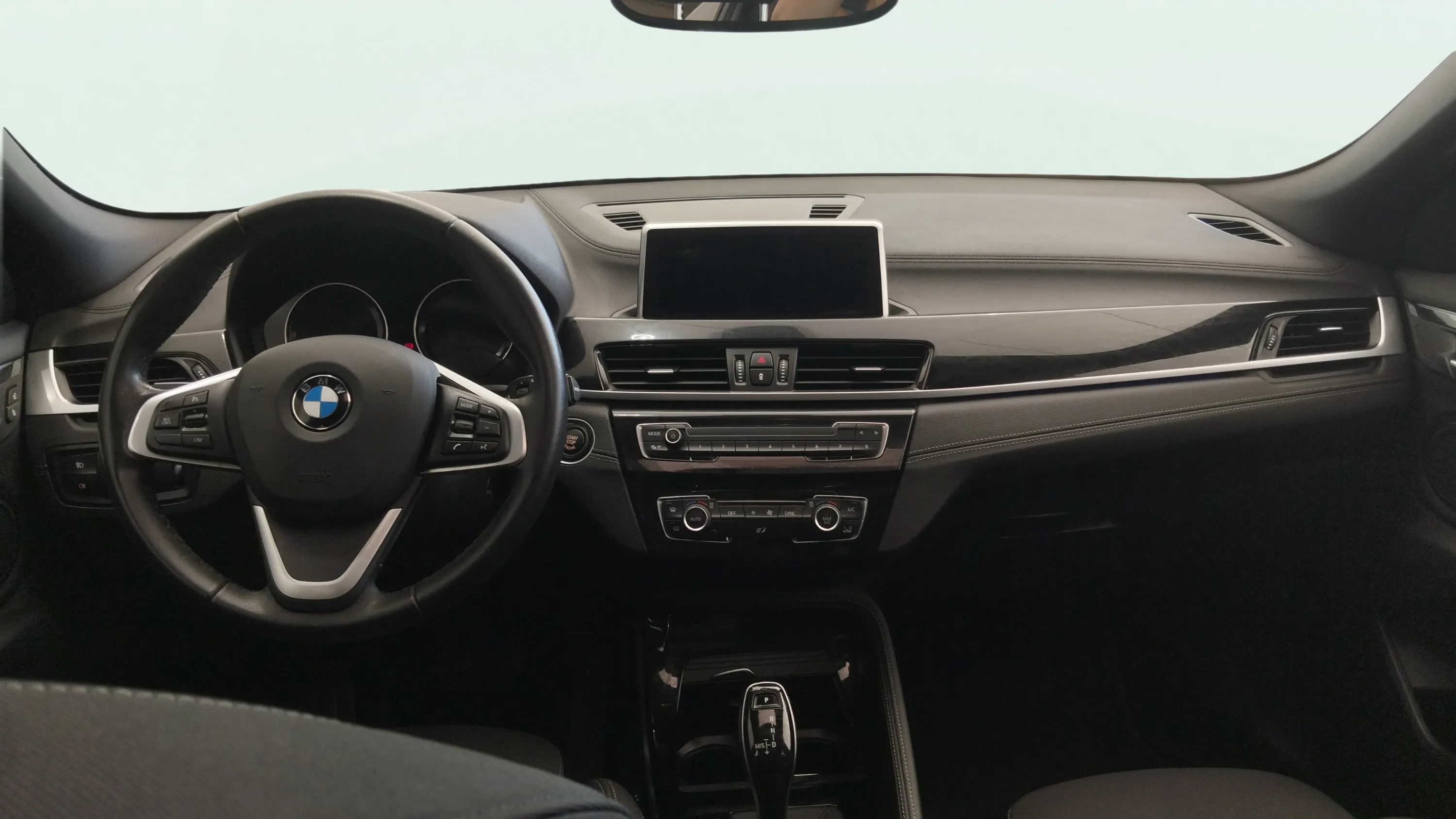 BMW X2 sDrive18i - foto 11