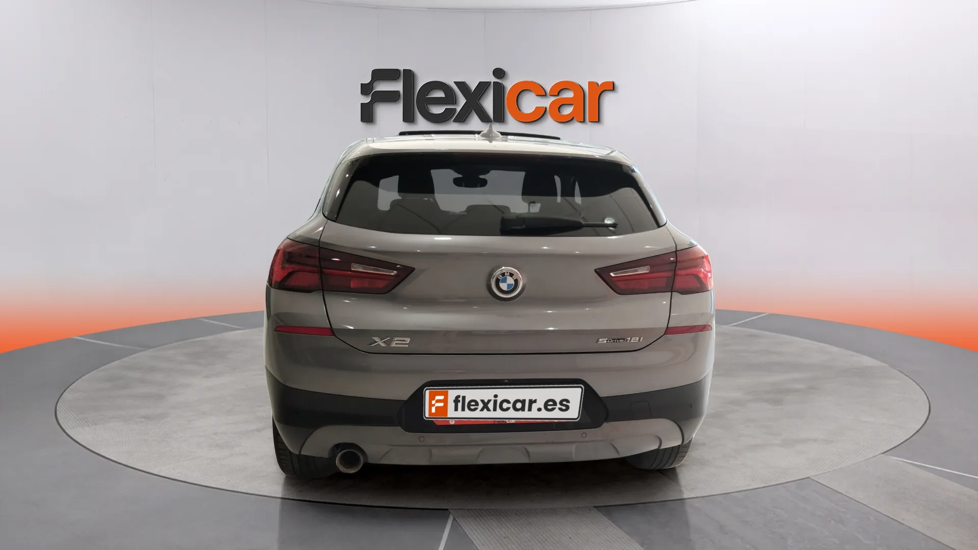 BMW X2 sDrive18i - foto 3