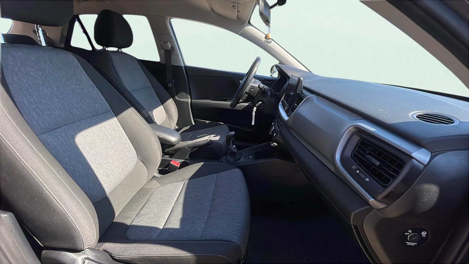 Kia Stonic 1.0 T-GDi MHEV iMT Concept - foto 10
