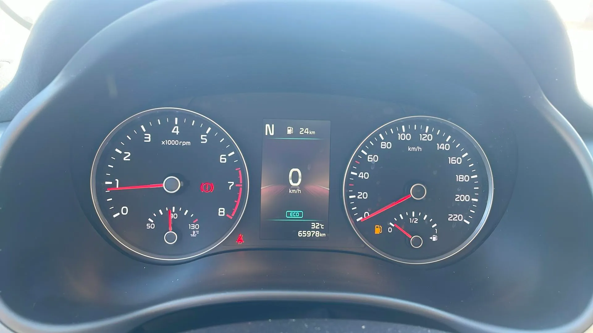 Kia Stonic 1.0 T-GDi MHEV iMT Concept - foto 9
