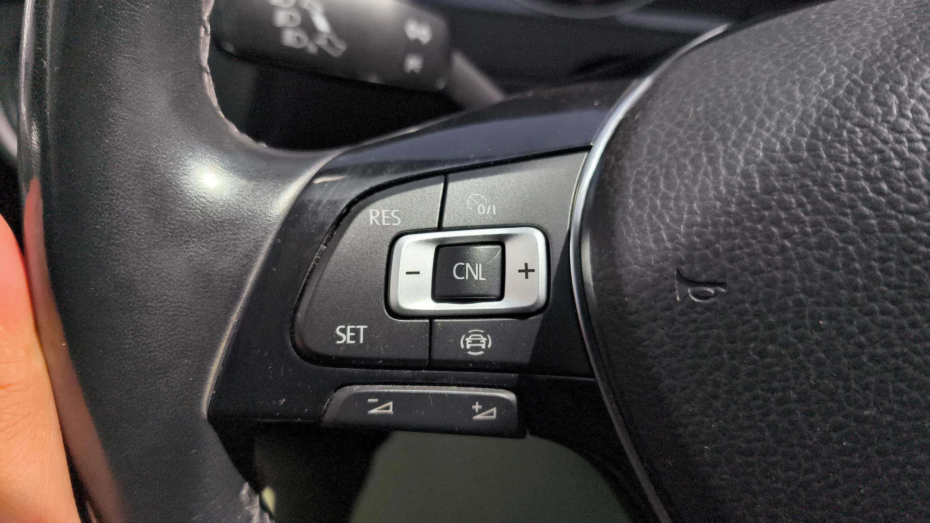 Volkswagen Golf Edition 1.6 TDI BMT - foto 21