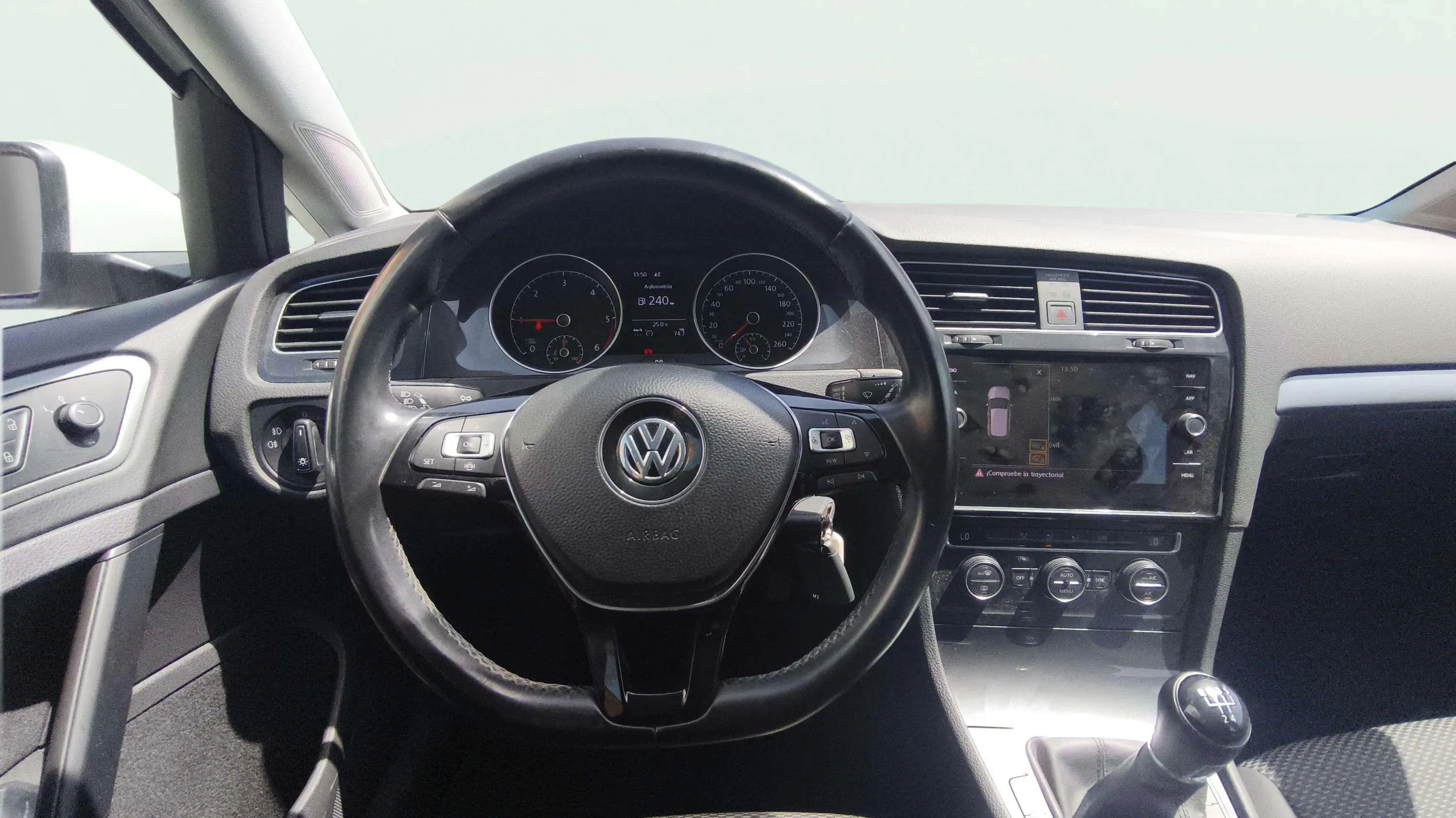 Volkswagen Golf Edition 1.6 TDI BMT - foto 11