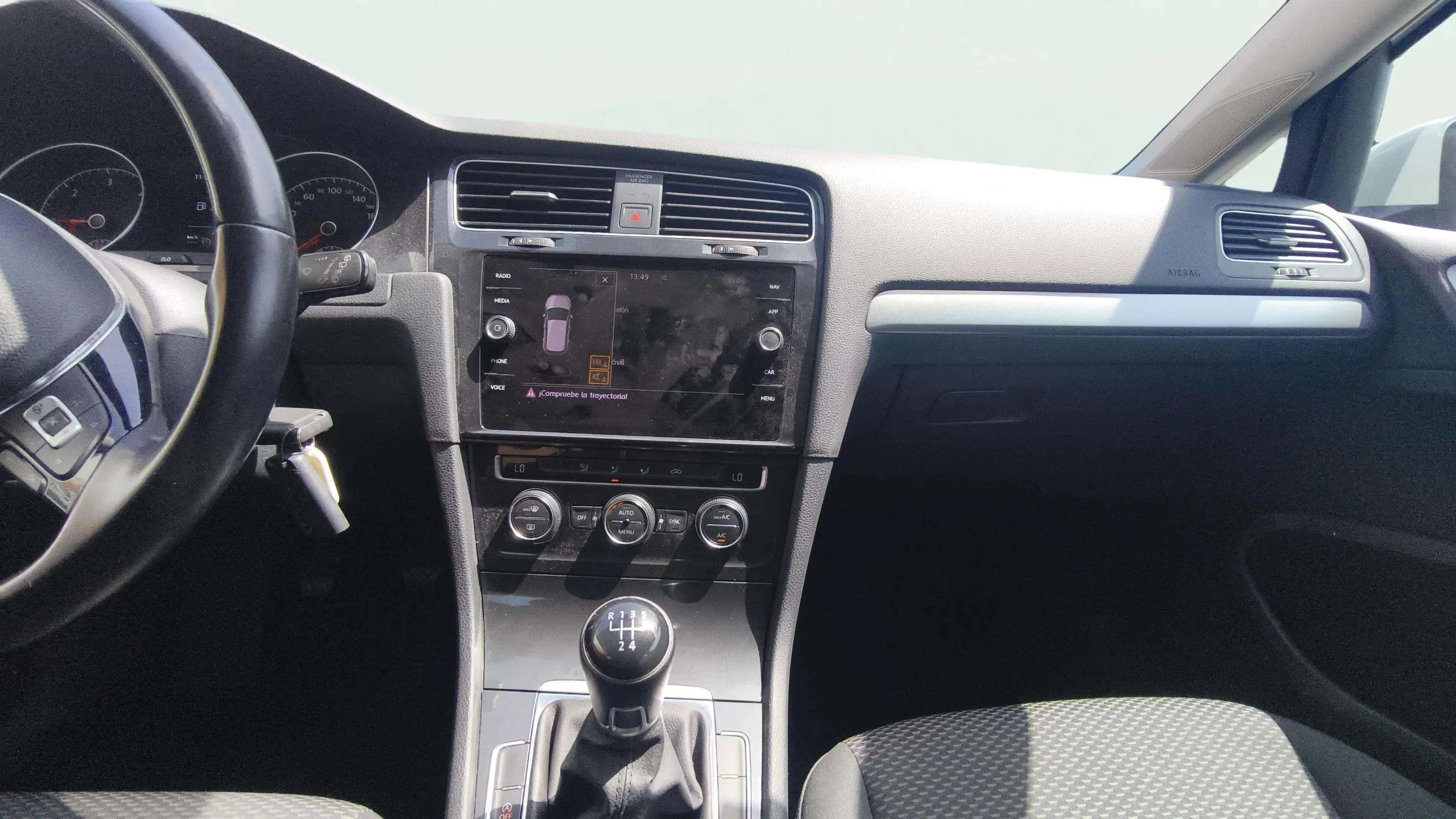 Volkswagen Golf Edition 1.6 TDI BMT - foto 16