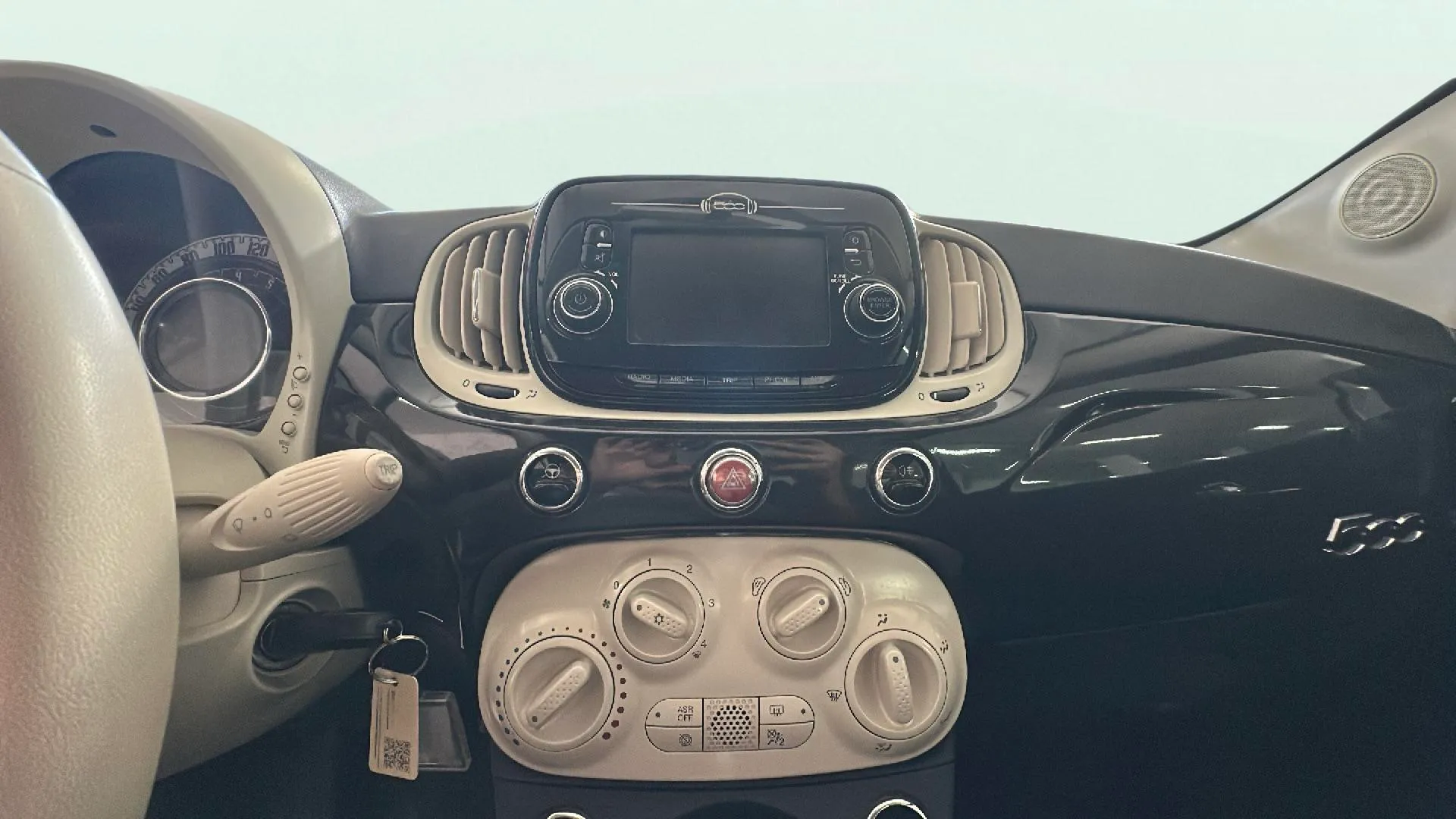 Fiat 500 Cult 1.0 Hybrid - foto 8