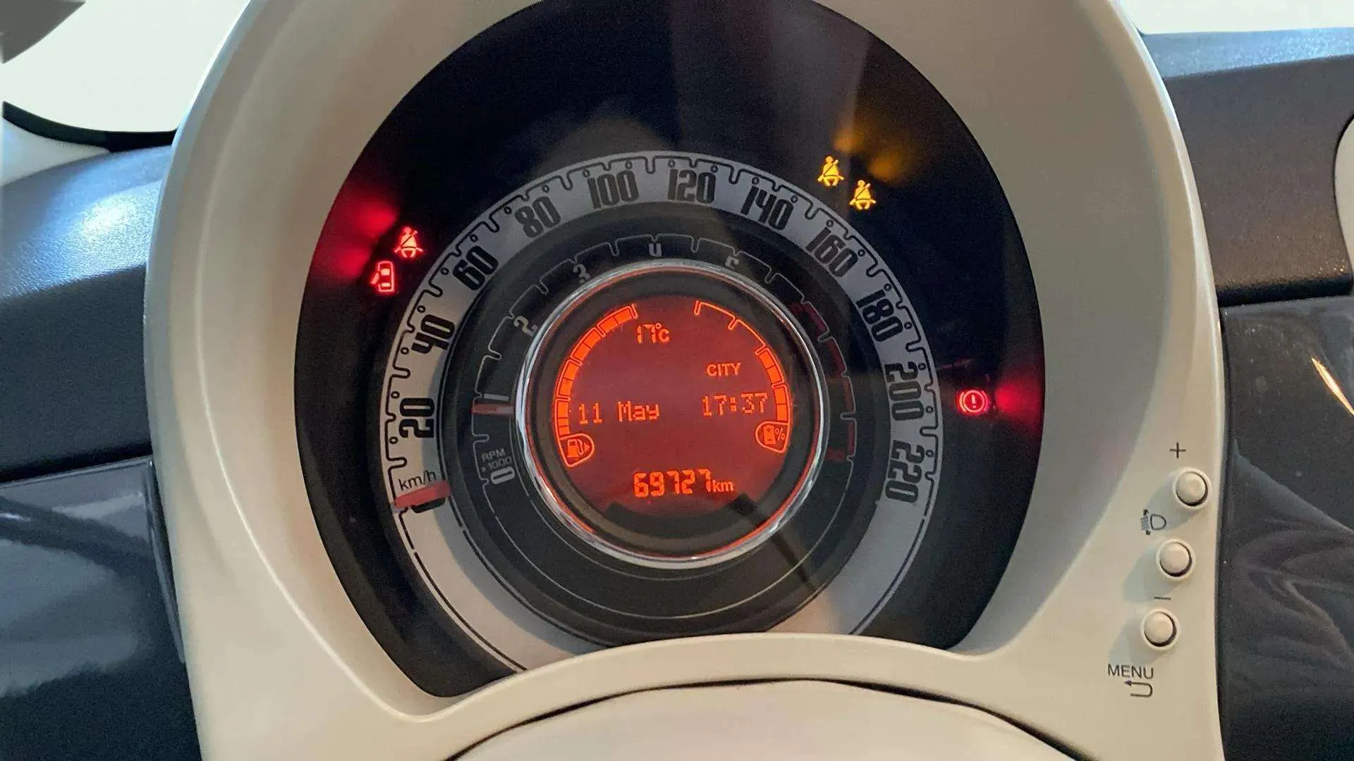 Fiat 500 Cult 1.0 Hybrid - foto 12