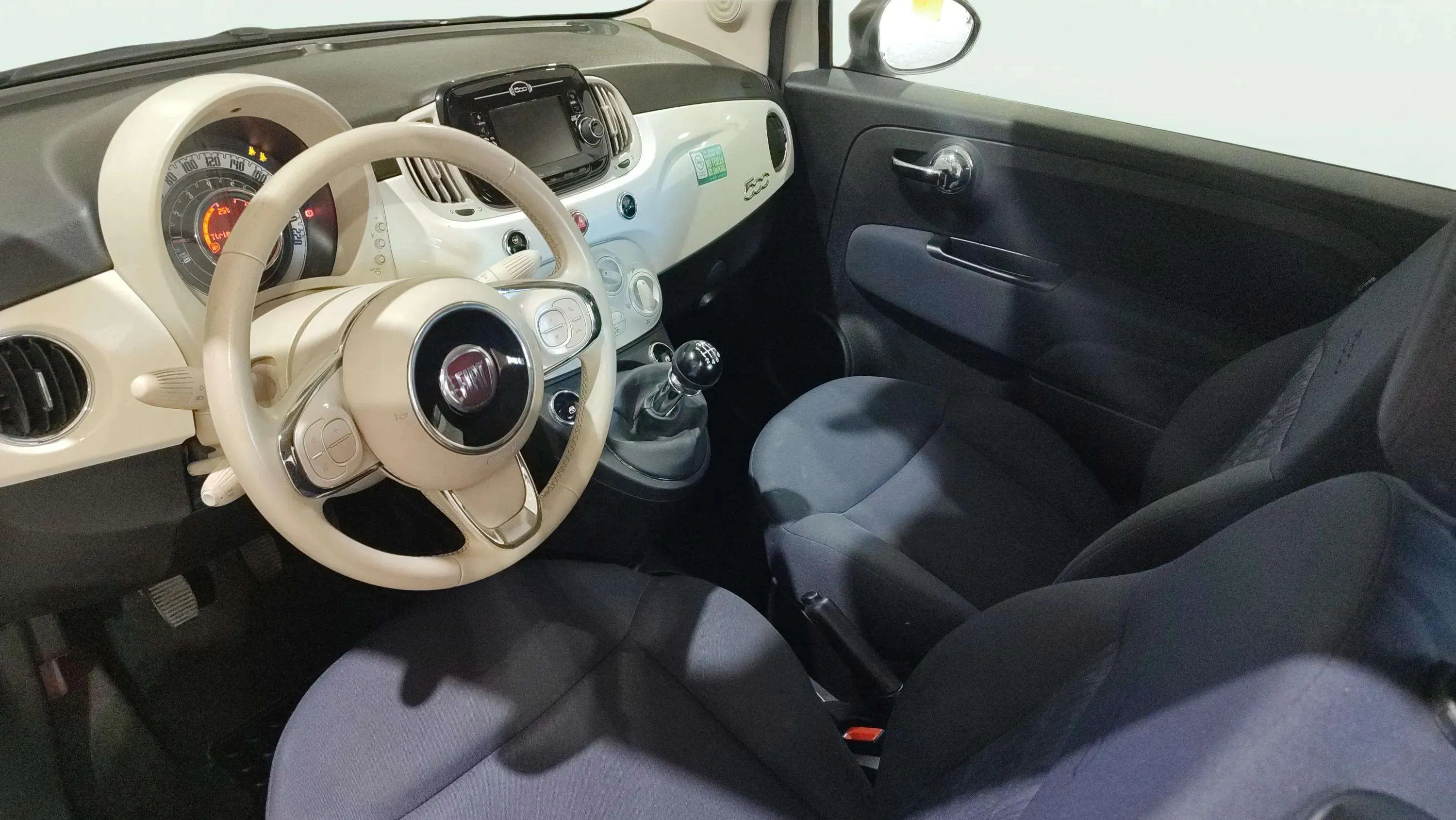 Fiat 500 Cult 1.0 Hybrid - foto 7
