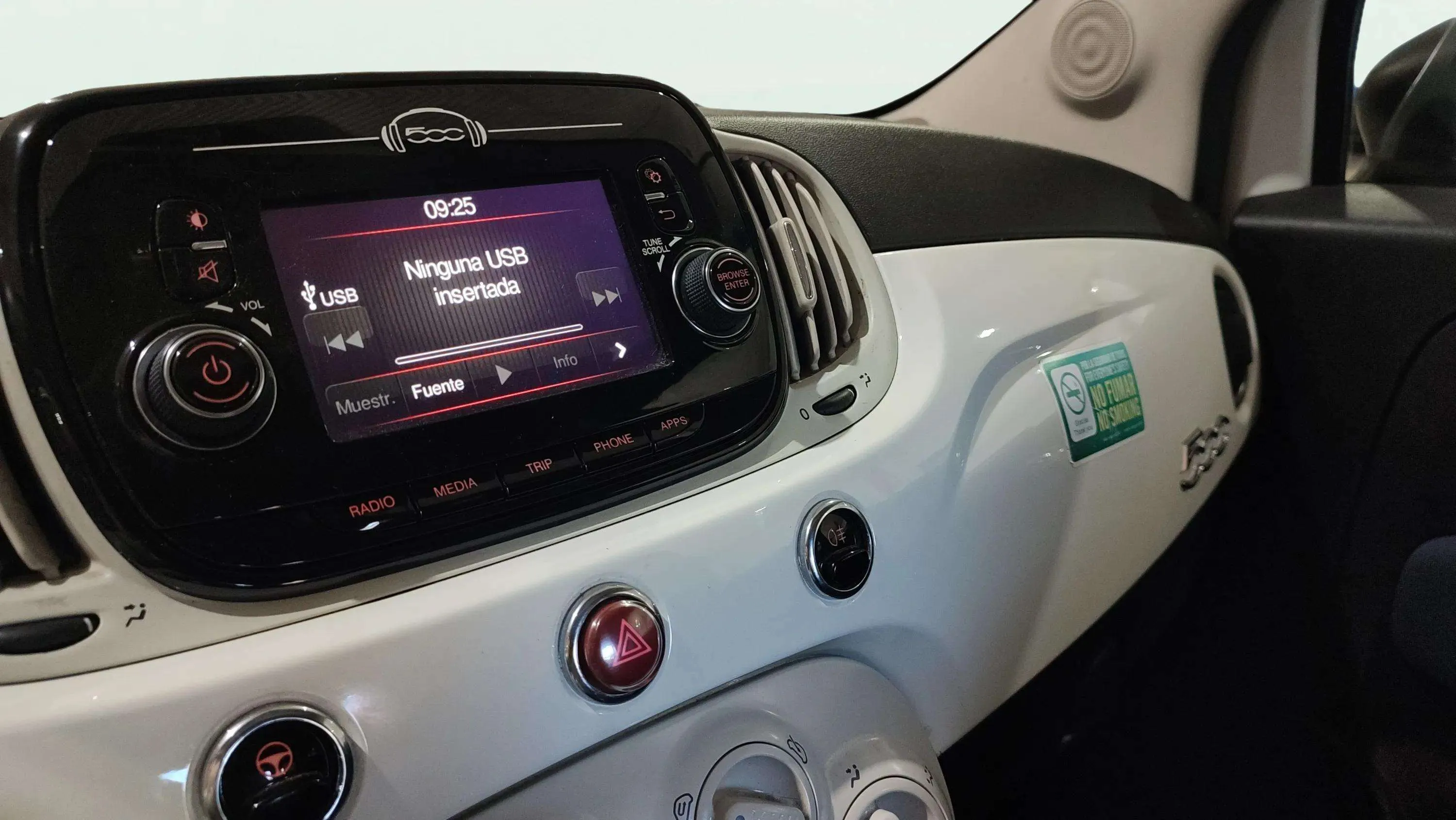 Fiat 500 Cult 1.0 Hybrid - foto 11