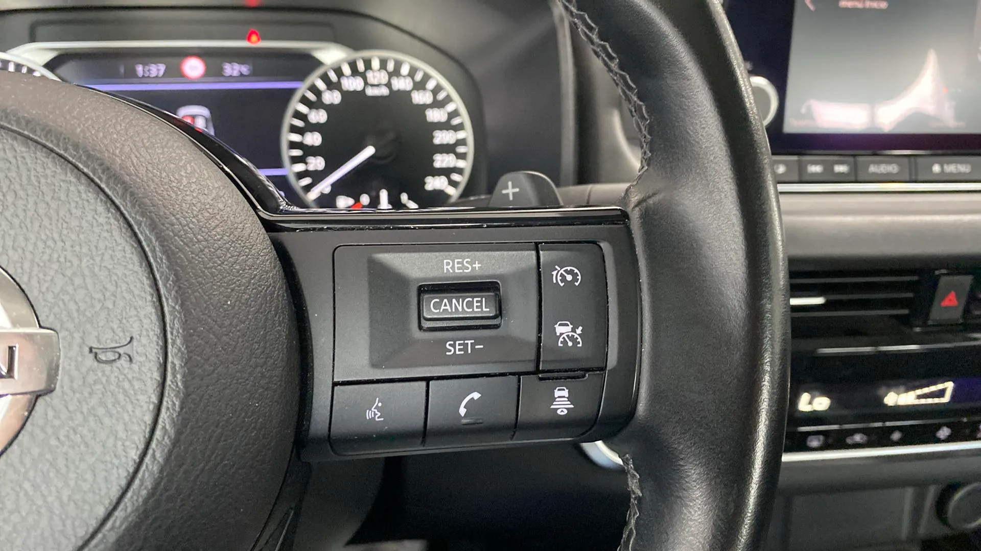 Nissan Qashqai DIG-T mHEV Xtronic Acenta - foto 15