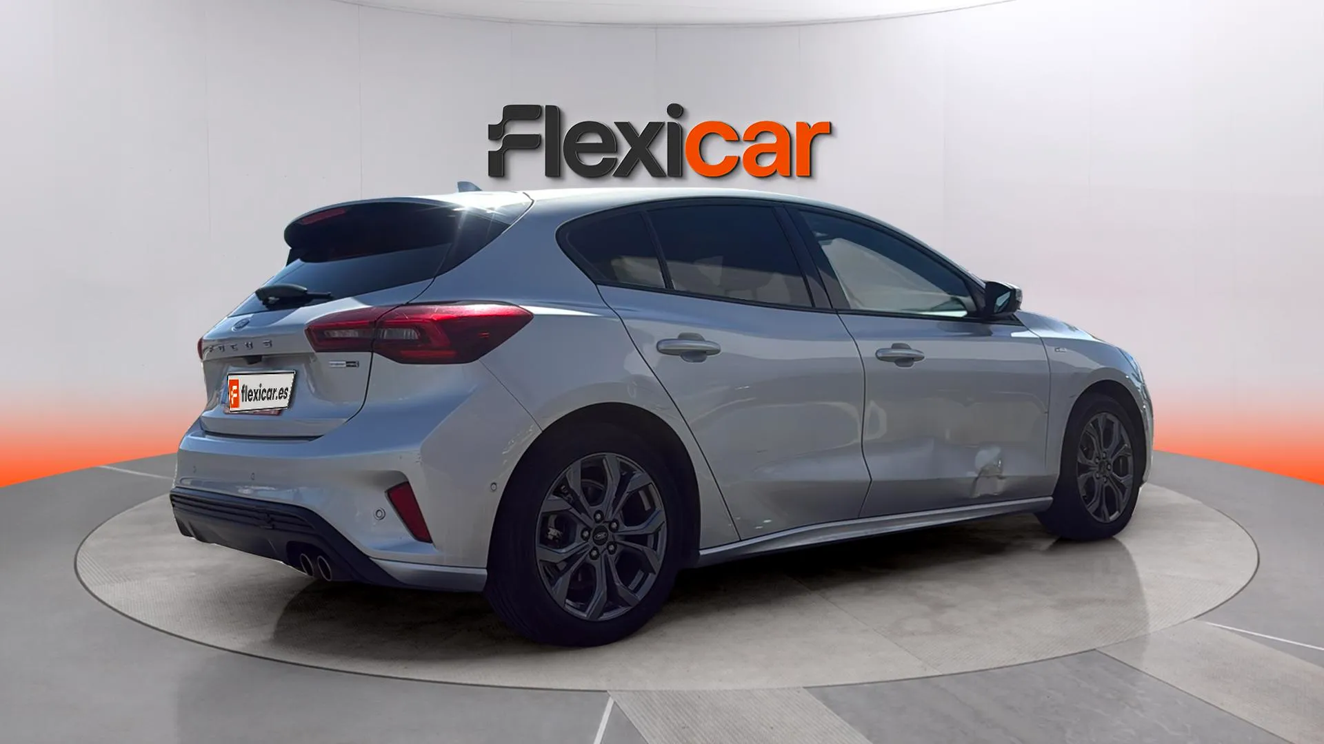 Ford Focus 1.0 EcoBoost MHEV ST-Line - foto 7