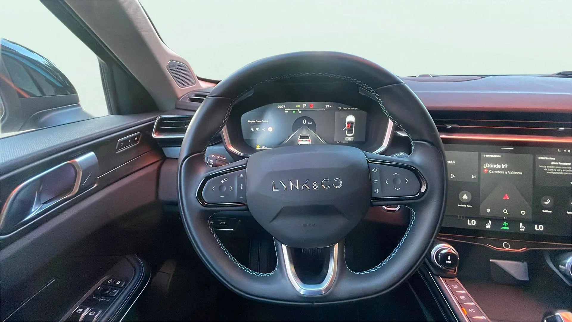 Lynk & Co 01 1.5 PHEV - foto 11