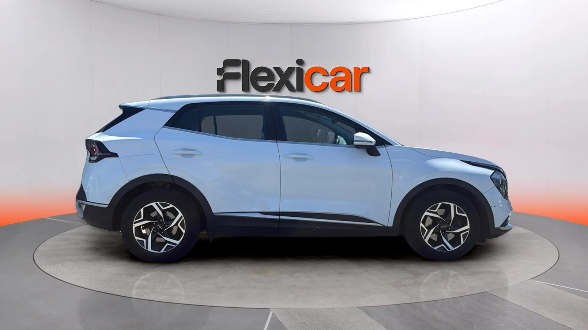 Kia Sportage 1.6 CRDi MHEV Business 4x2 - foto 8