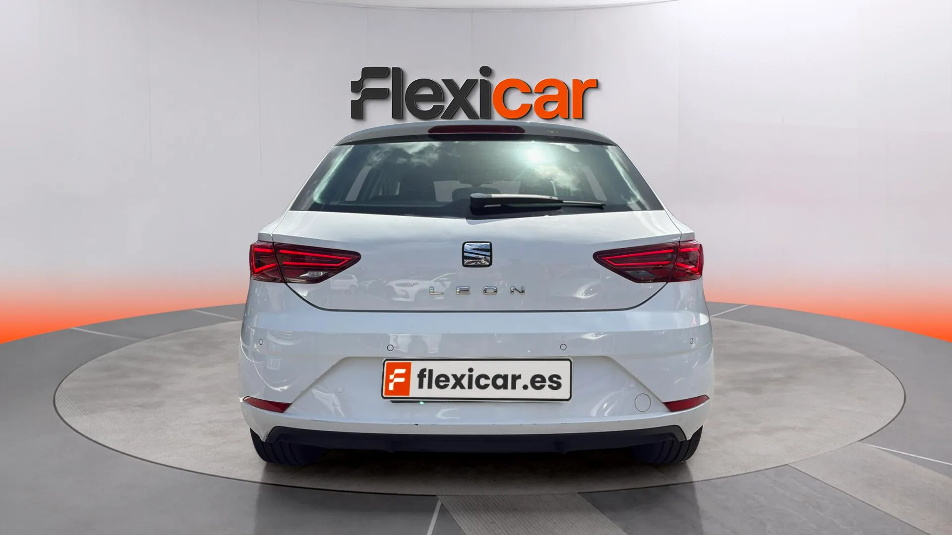 SEAT León 1.6 TDI Reference - foto 4