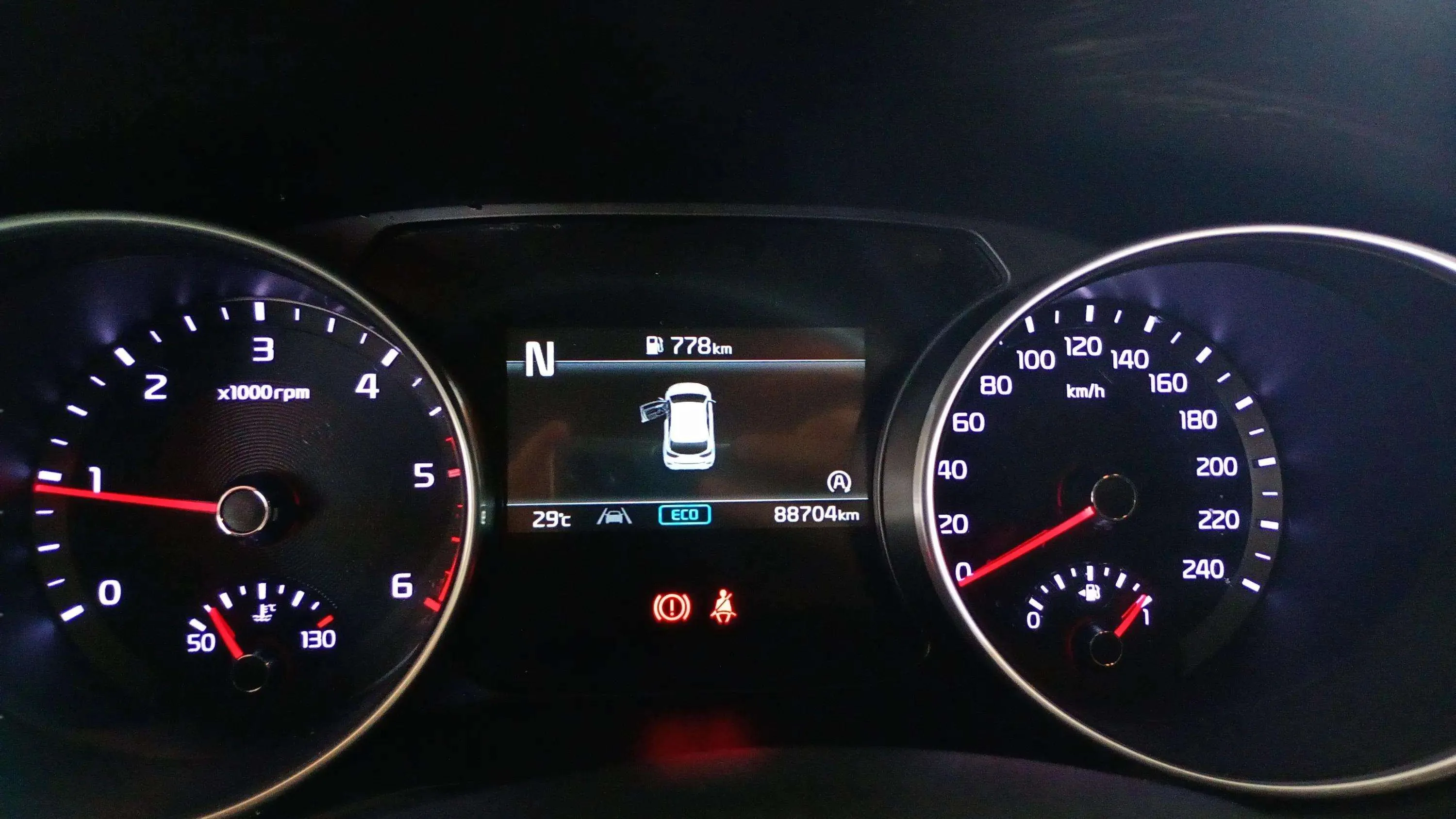 Kia Ceed 1.6 MHEV iMT Drive - foto 12